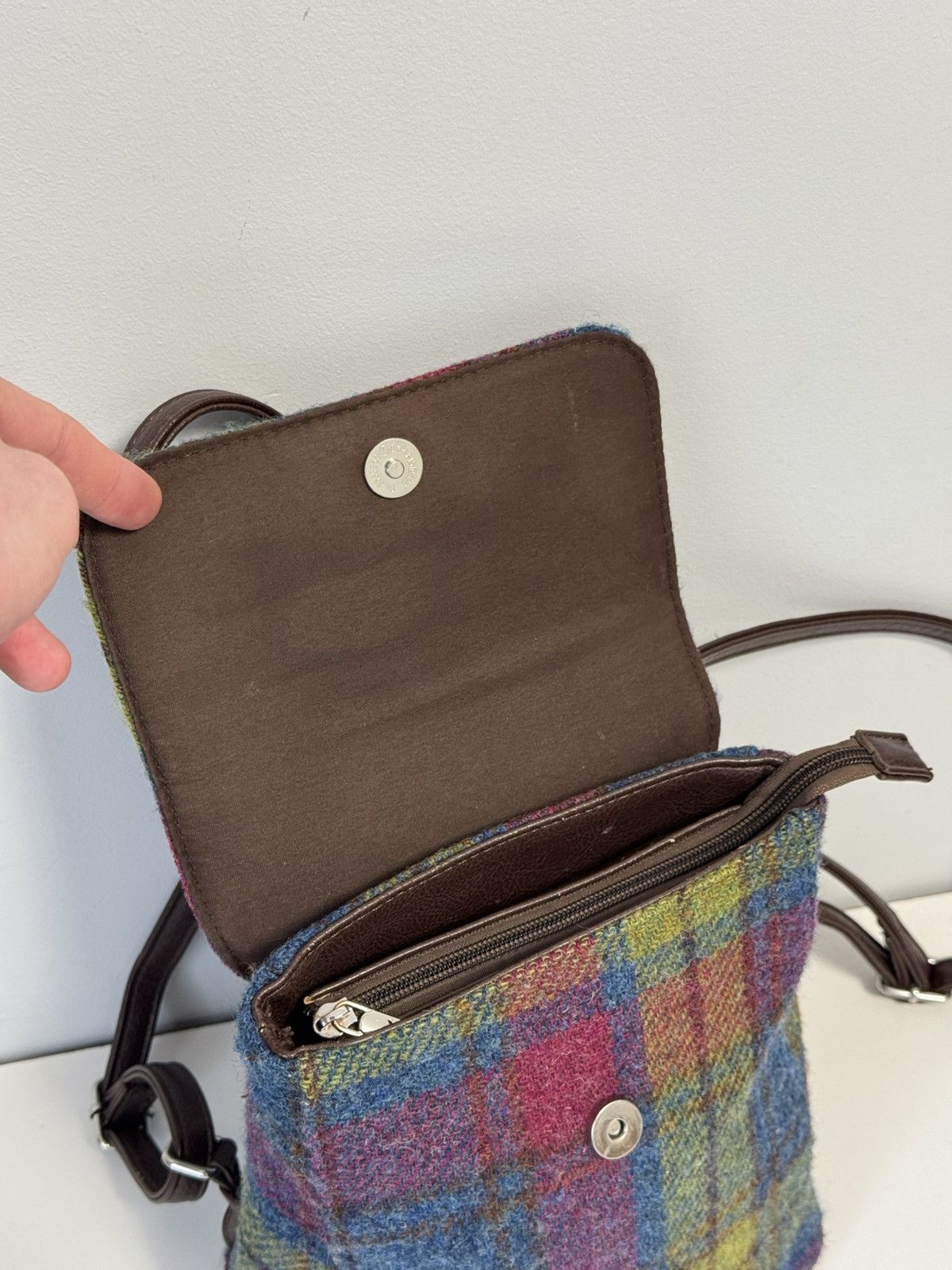 Harris Tweed AUTHENTIC HARRIS TWEED MINI BACKPACK TUMMEL GLEN APPIN Col Size ONE SIZE - 10 Thumbnail
