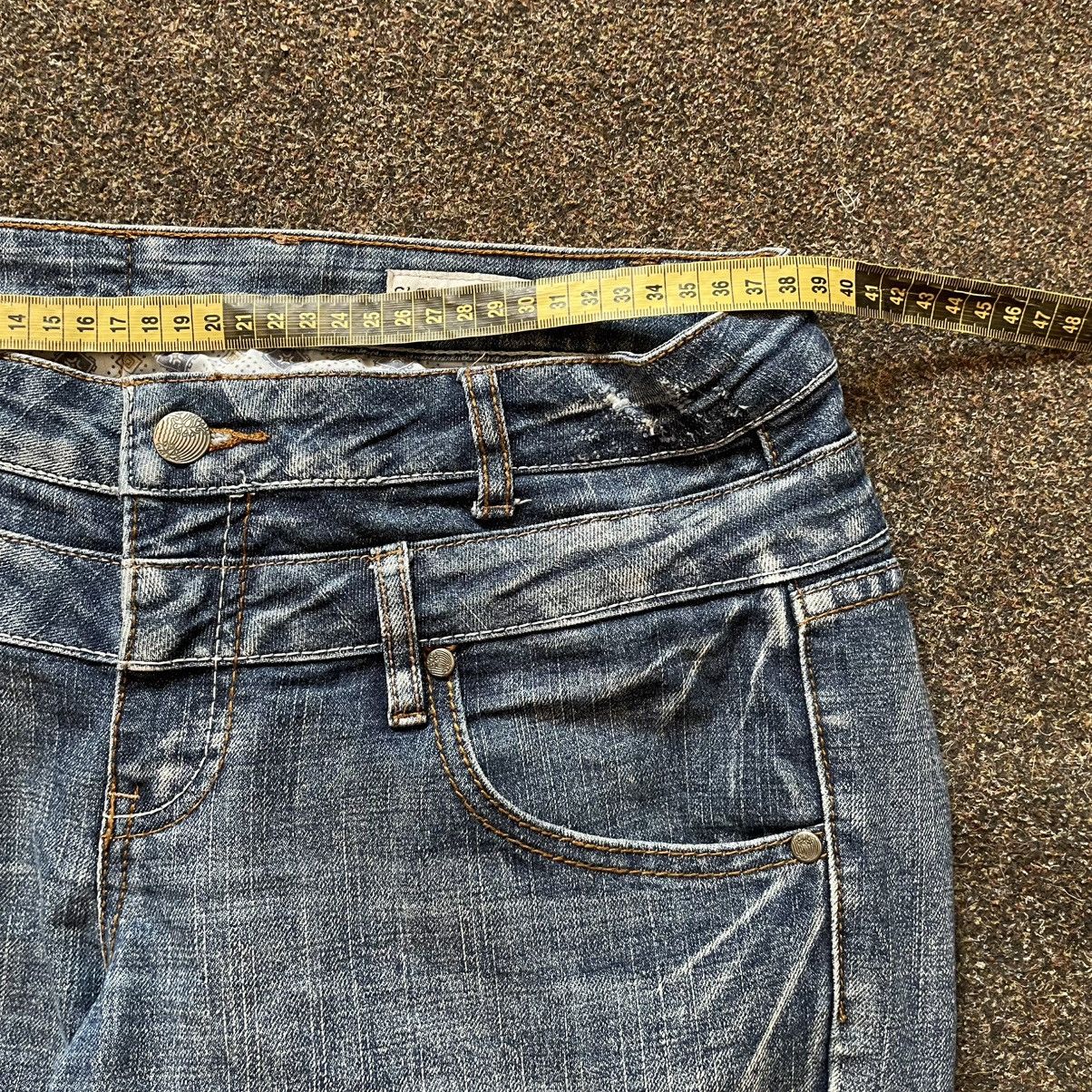 Vintage Vintage Y2K Sun Faded Baggy Flared Jeans Grunge Skater Logo Size 30" / US 8 / IT 44 - 6 Thumbnail