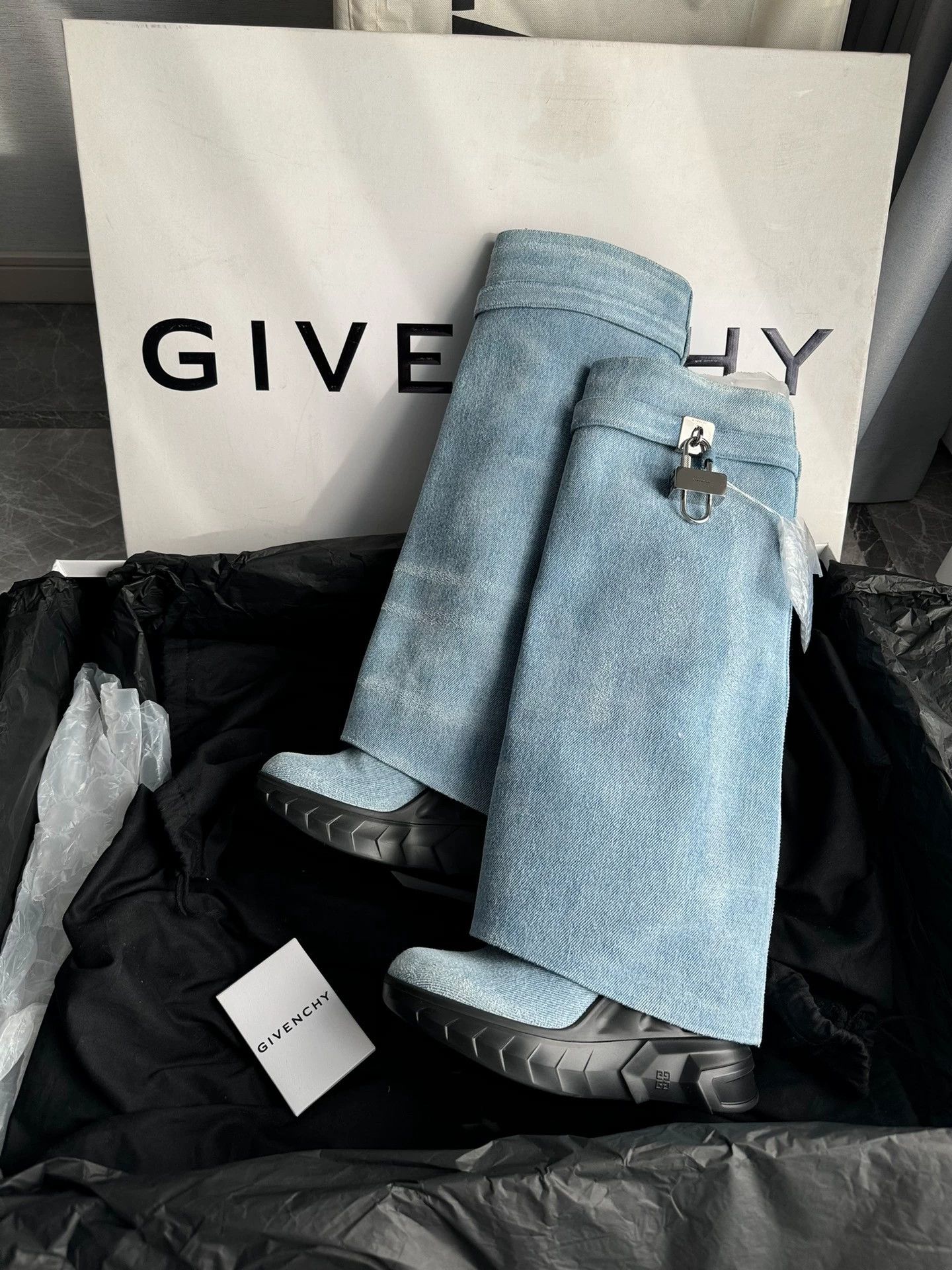 Givenchy Givenchy Shark Lock Long Denim Blue Boots Size US 5.5 / IT 35.5 - 9 Thumbnail
