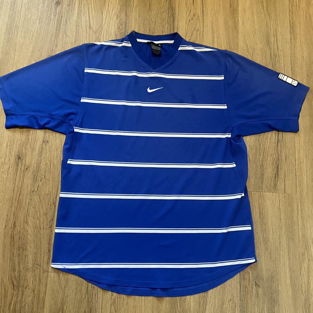 Nike 2000s y2k Nike blue and white striped short Size US L / EU 52-54 / 3 - 1 Thumbnail