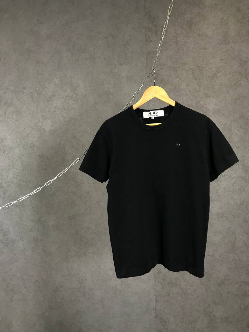 Comme des Garcons PLAY Play Comme Designer Garçons Japanese logo designer tee Size US S / EU 44-46 / 1 - 1 Thumbnail