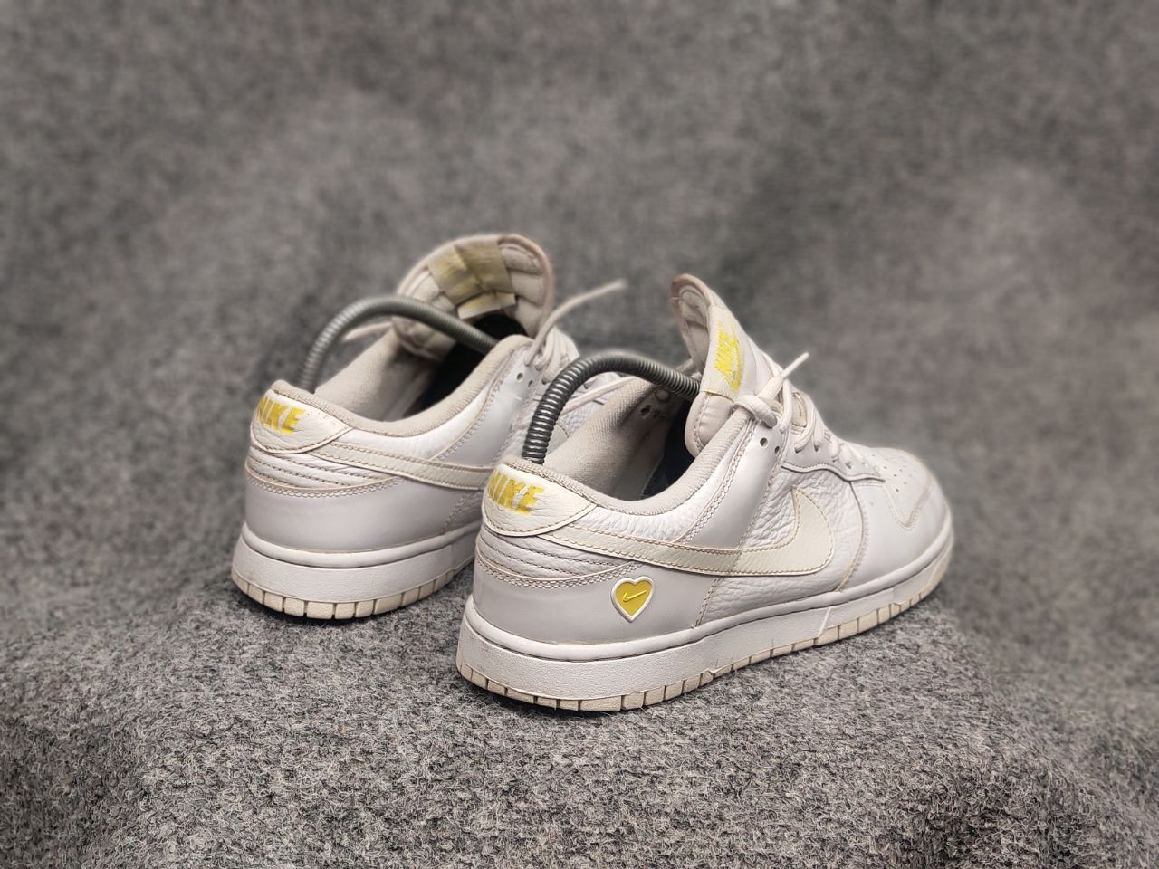 Nike Nike Dunk Low Valentines Yellow Heart Sneakers Vintage Shoes Size US 9 / IT 39 - 16 Thumbnail