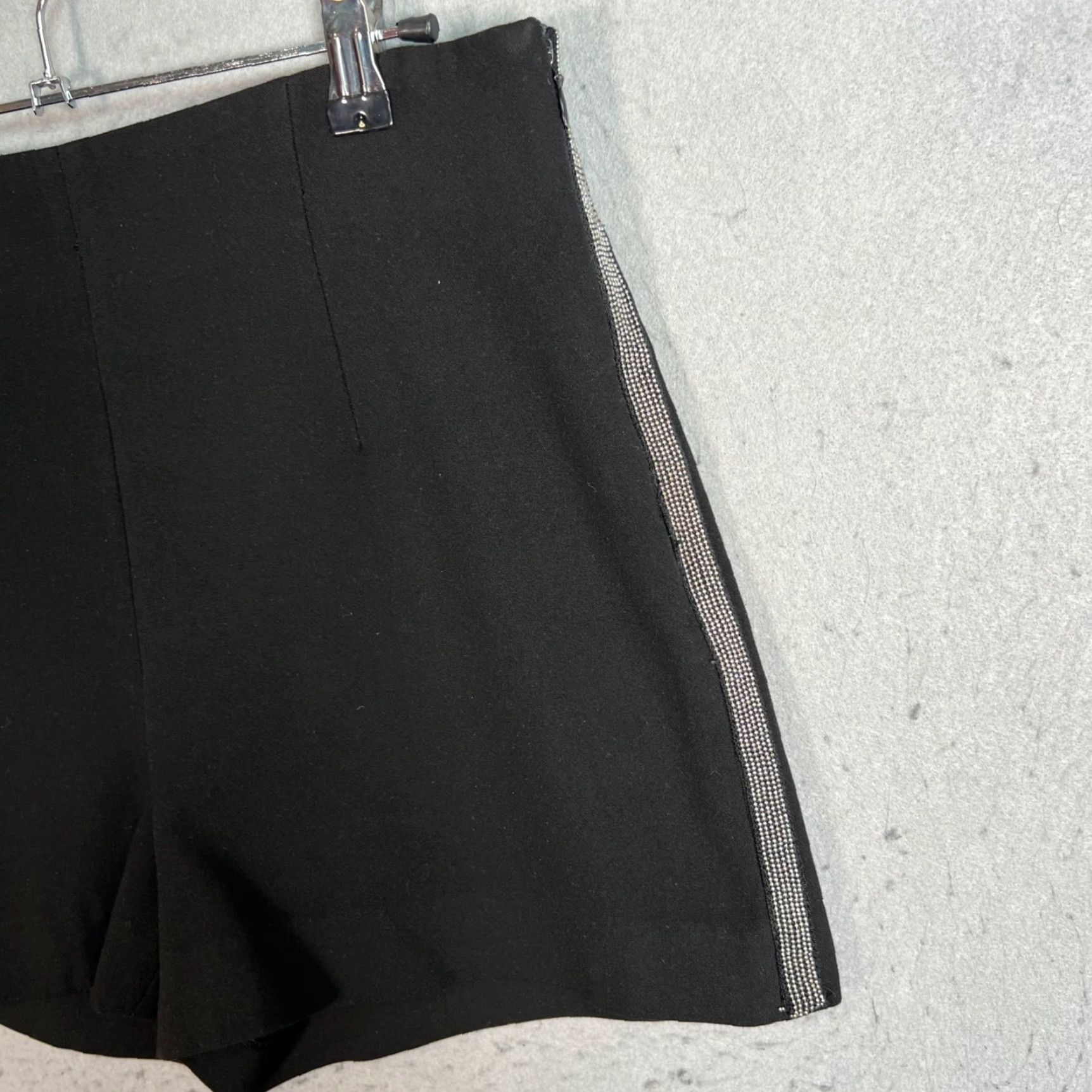 Zara Zara Basic Womens Size Medium Black Tailored Shorts With Beaded Trim Size 32" / US 10 / IT 46 - 4 Thumbnail