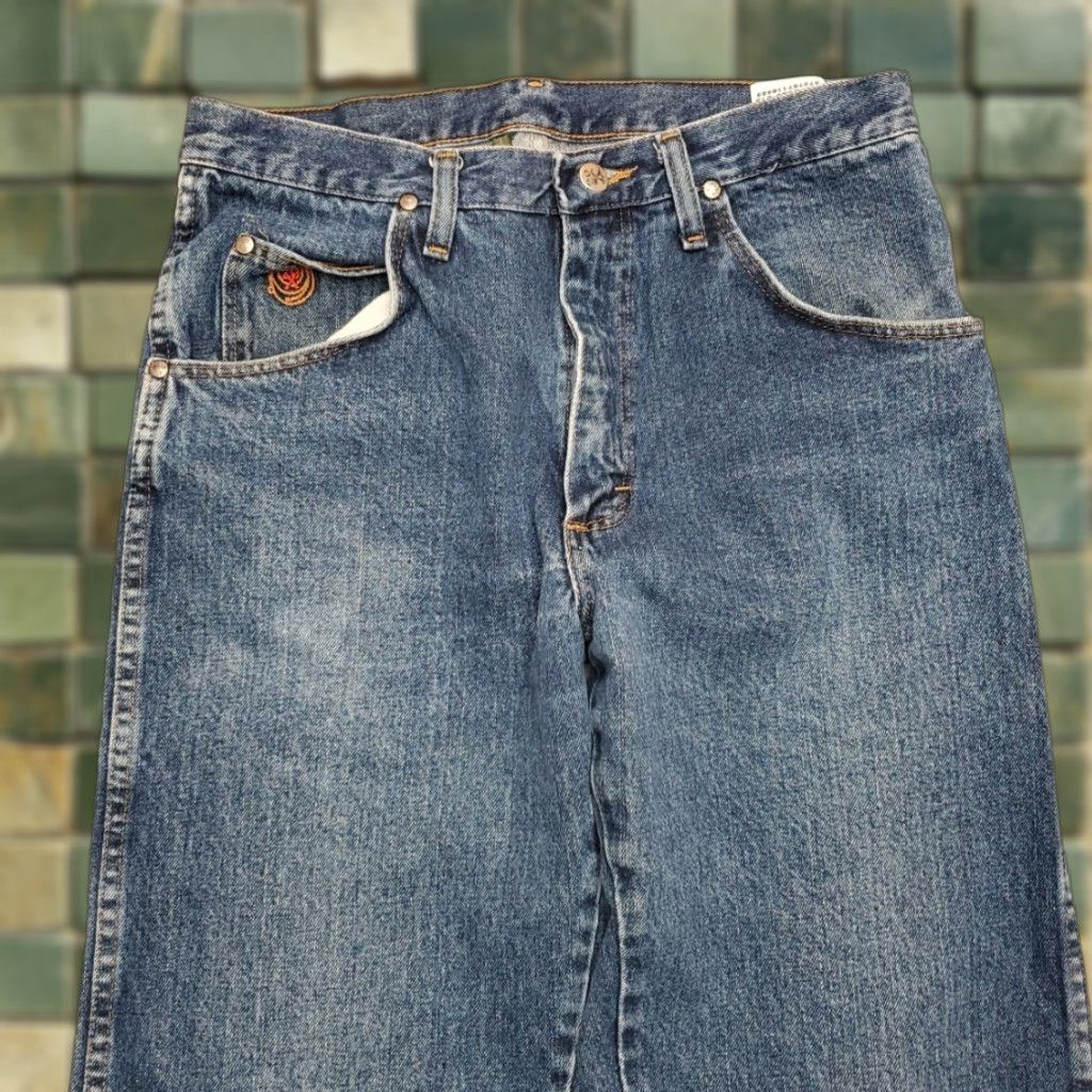 Wrangler VINTAGE Wrangler 20X Jeans Mens 31x32 Blue Twenty X Western Rodeo Western Cowboy Classic jeans Mens 31 Blue 20X Size US 31 - 1 Thumbnail