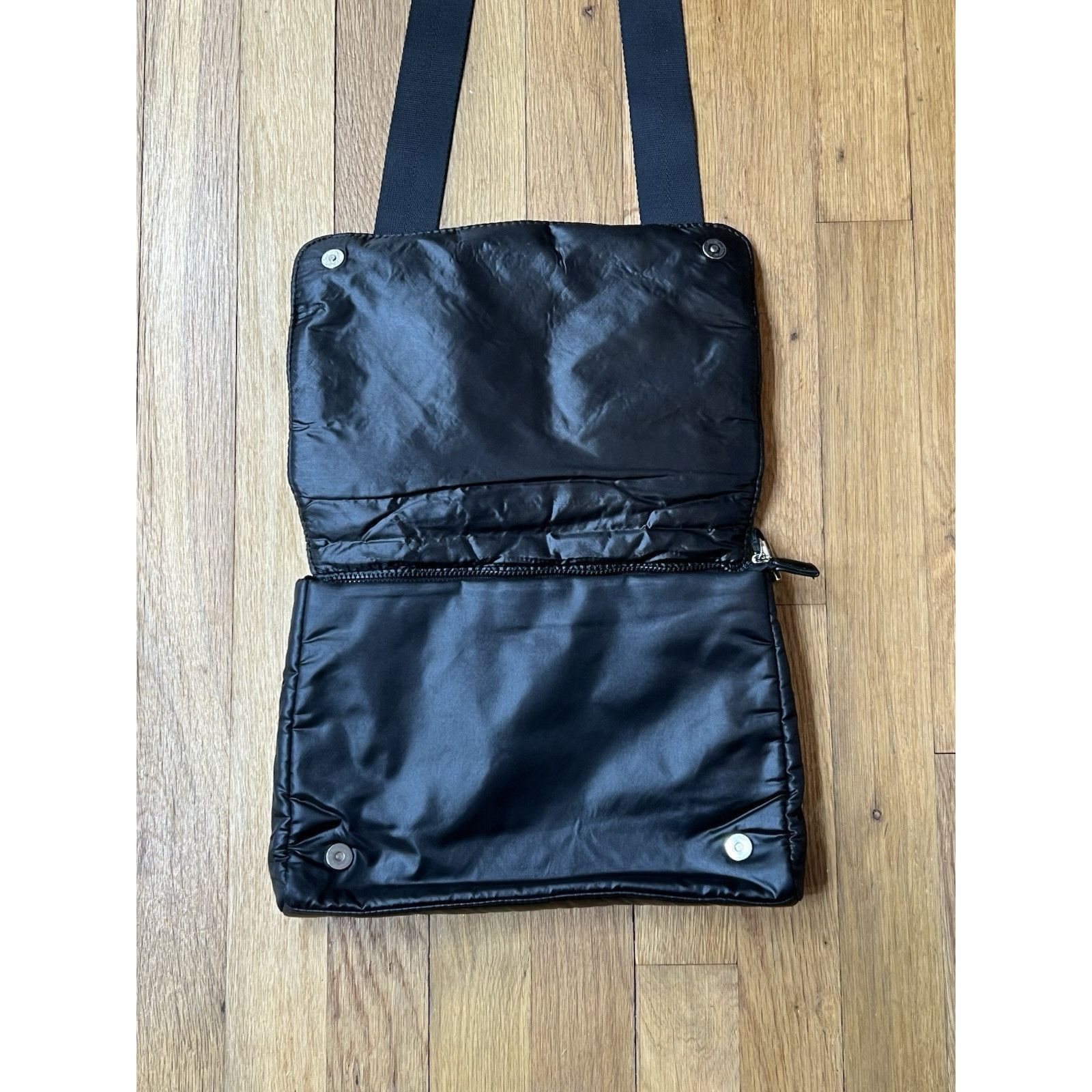Athleta Caraa X Athleta Puffer Black Satin Lightweight Crossbody Bag Size ONE SIZE - 3 Thumbnail
