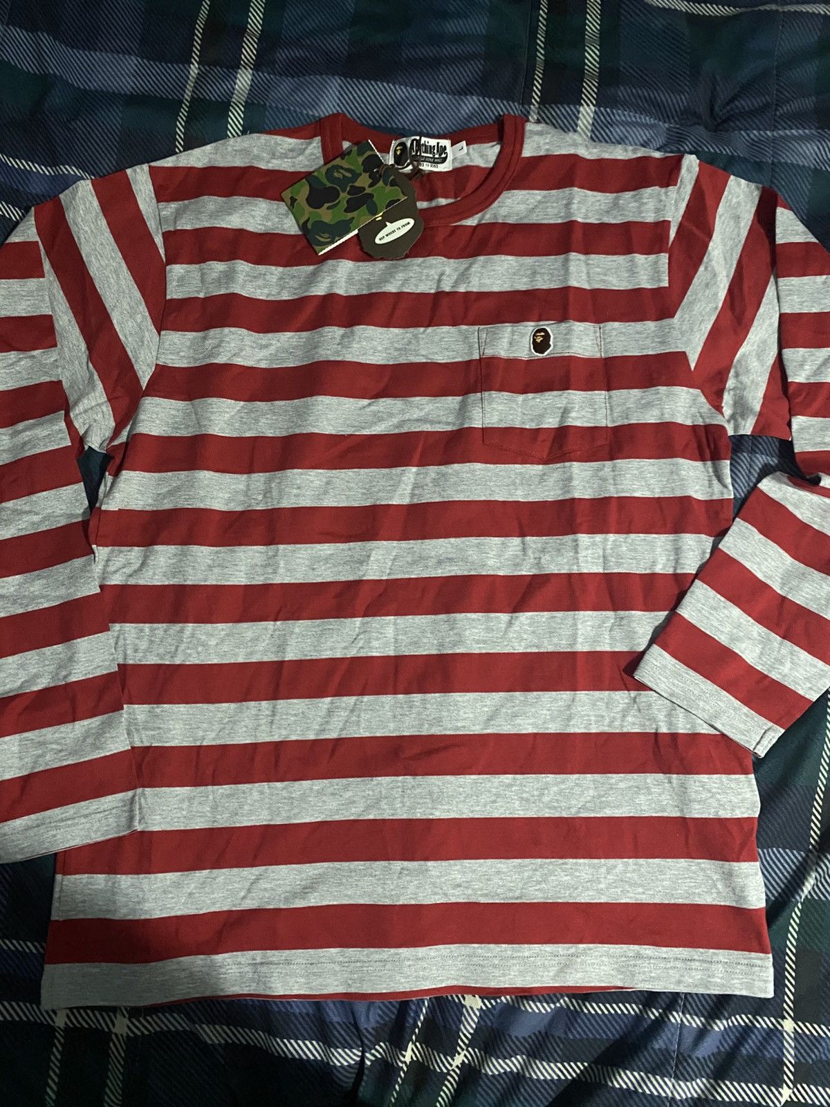 Bape Red and grey stripe bathing ape long sleeve Size US L / EU 52-54 / 3 - 1 Thumbnail