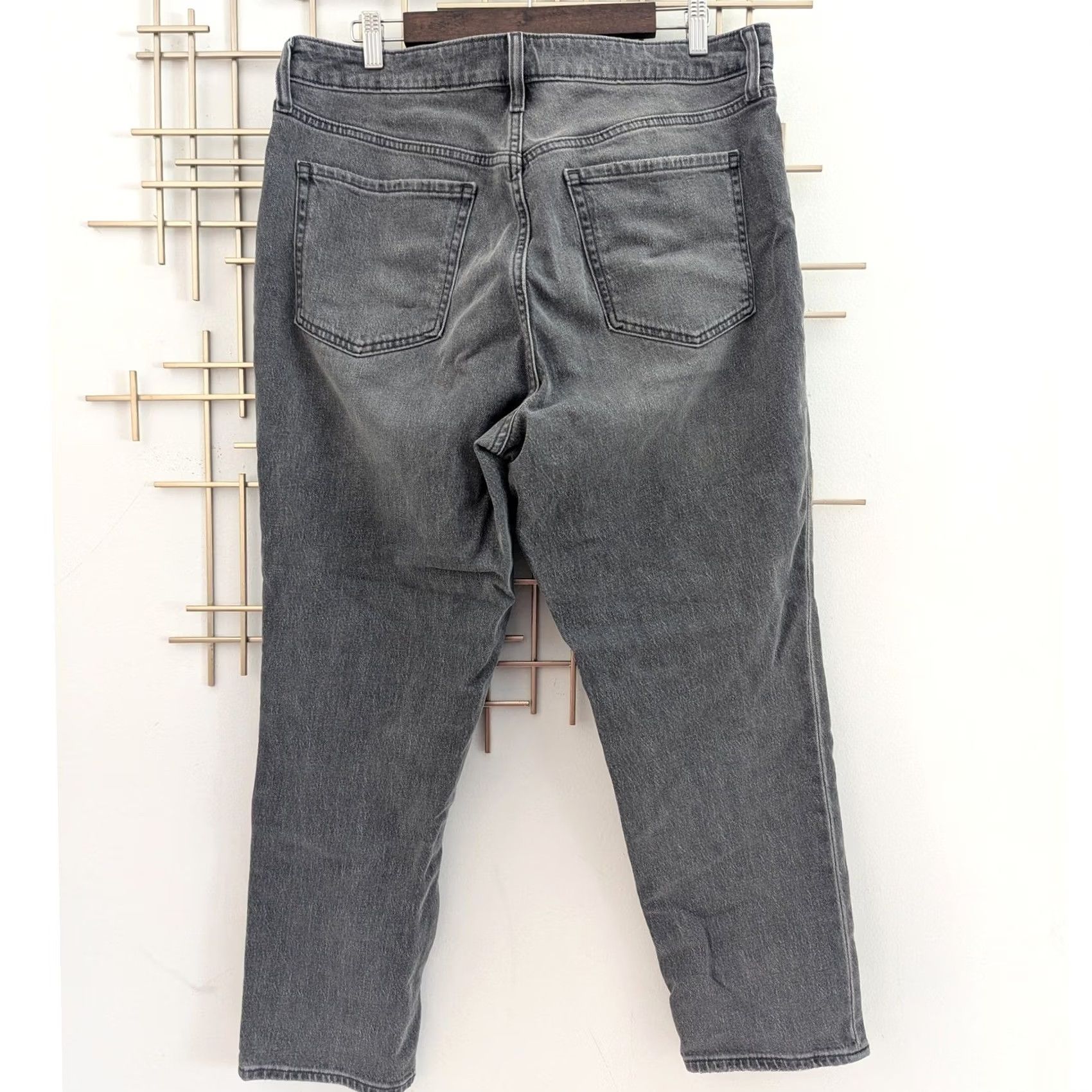 Old Navy Old Navy Women's Gray Jeans Size 14 High Rise OG Straight Pockets Size 36" / US 14 / IT 50 - 2 Thumbnail