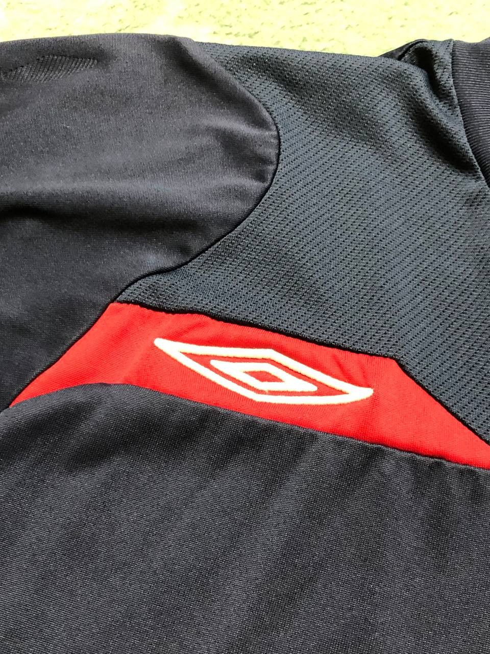 Umbro Streetwear T-Shirt Size L Logo Umbro Vintage Size US L / EU 52-54 / 3 - 2 Thumbnail