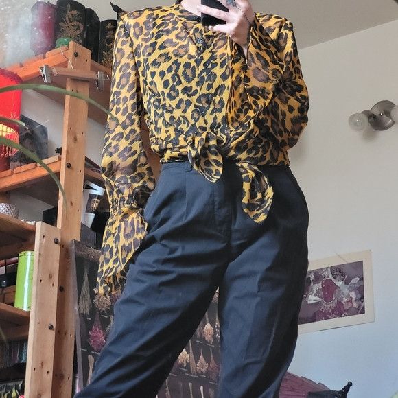 Joseph Ribkoff Joseph Ribkoff Leopard PrintBlouse Style 193641- Size 10 Size L / US 10 / IT 46 - 2 Thumbnail