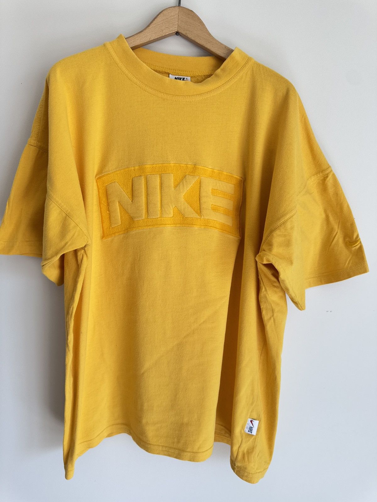 Nike Vintage Nike Yellow Embossed Logo Tee - Made in USA - Size L Size US L / EU 52-54 / 3 - 1 Thumbnail