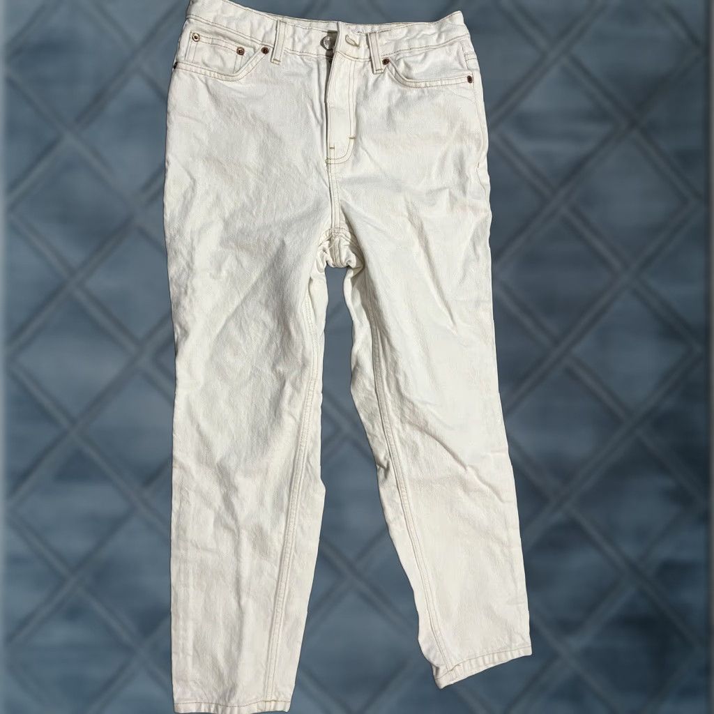 Topshop Topshop Jeans Womens 28 Petite White Denim High Rise Cropped Mom 5-Pocket Size 28" / US 6 / IT 42 - 1 Thumbnail