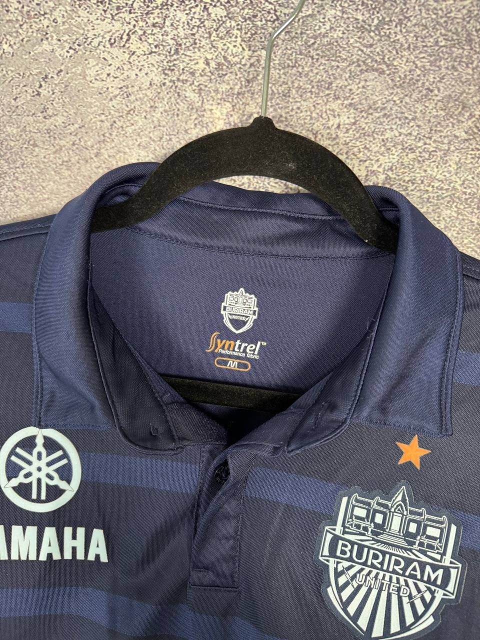 Vintage Buriram United 2017/18 Home Soccer Jersey Medium Size US M / EU 48-50 / 2 - 13 Thumbnail