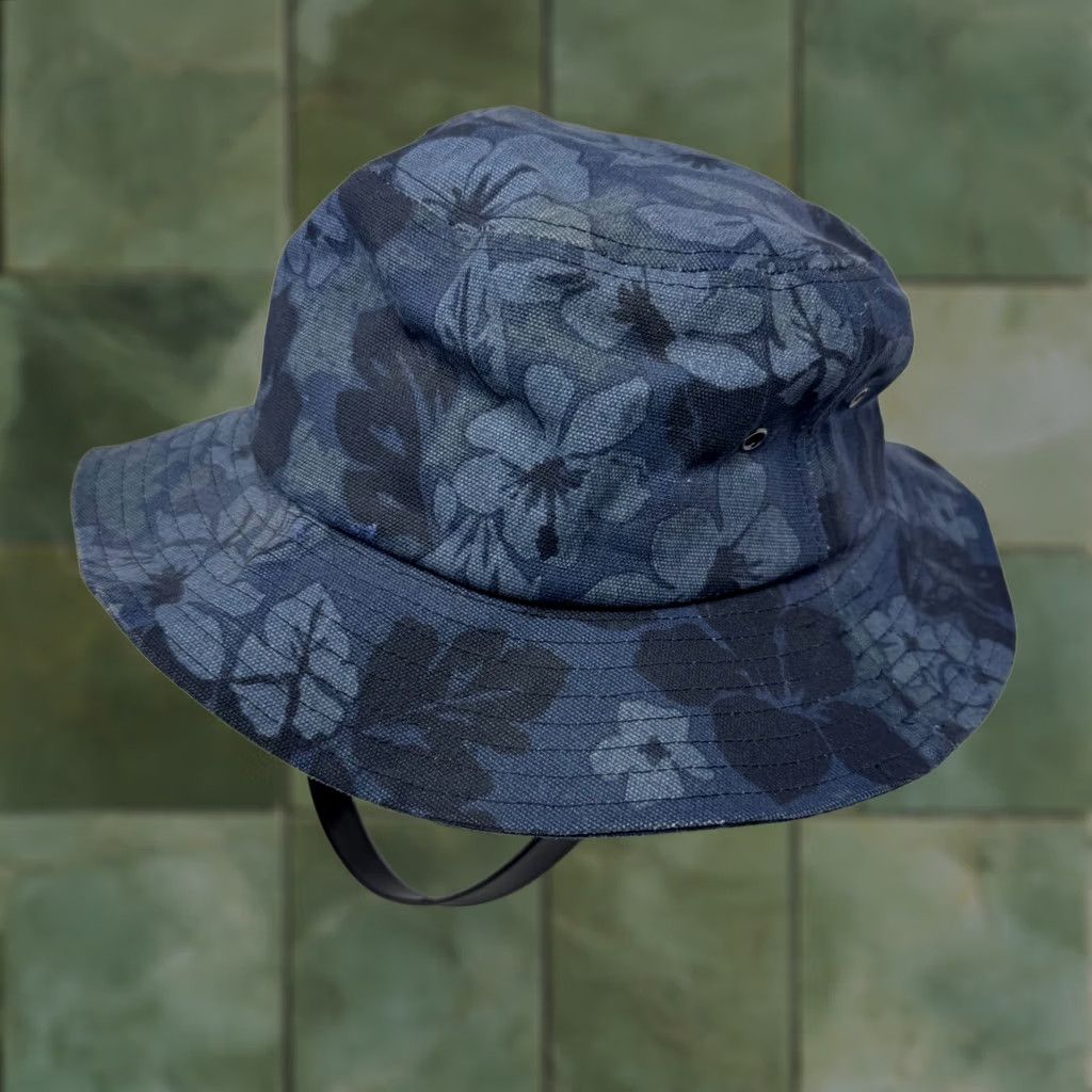 Abercrombie & Fitch Abercrombie & Fitch Bucket Hat OS Unisex Adults Cotton Canvas Floral Blue Lined Summer Spring Casual Outdoor Hats Men Women Size ONE SIZE - 1 Thumbnail