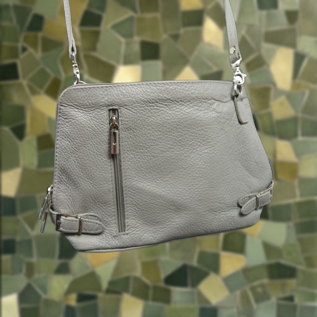 Vintage VINTAGE Light Grey Leather Crossbody Bag Purse Made in Italy Gray Leather Small Women Zip Crossbody Casual 10" 7" Size ONE SIZE - 1 Thumbnail