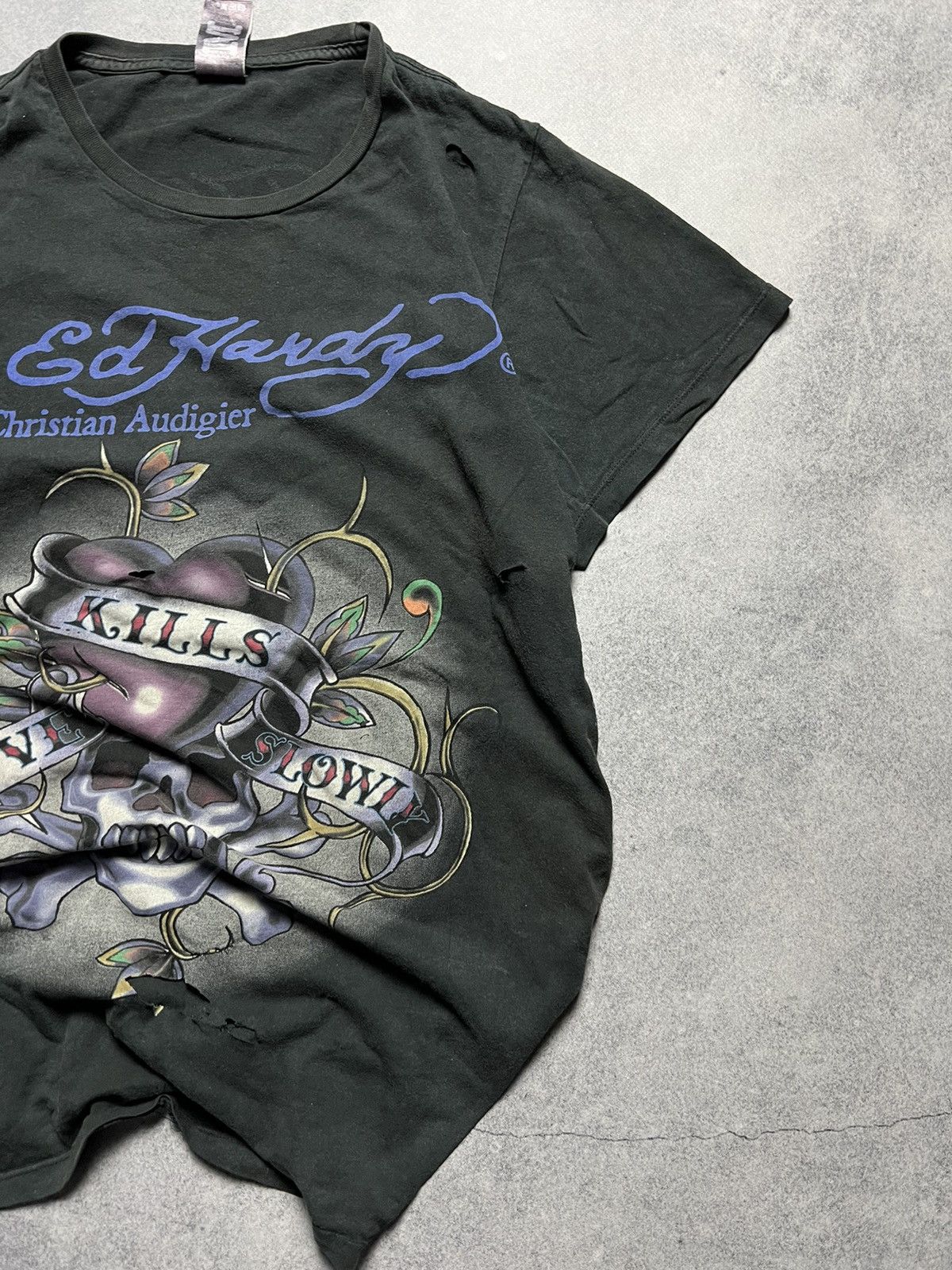 Ed Hardy Y2K Ed Hardy Rhinestones Faded Distressed Japanese Tee Size US M / EU 48-50 / 2 - 3 Thumbnail