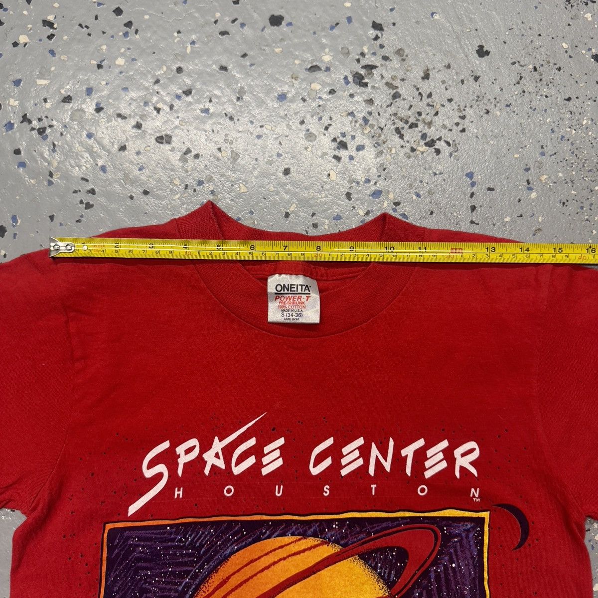 Vintage Vintage 90s Oneita Space Center Houston Graphic Shirt Red S Size US S / EU 44-46 / 1 - 5 Thumbnail