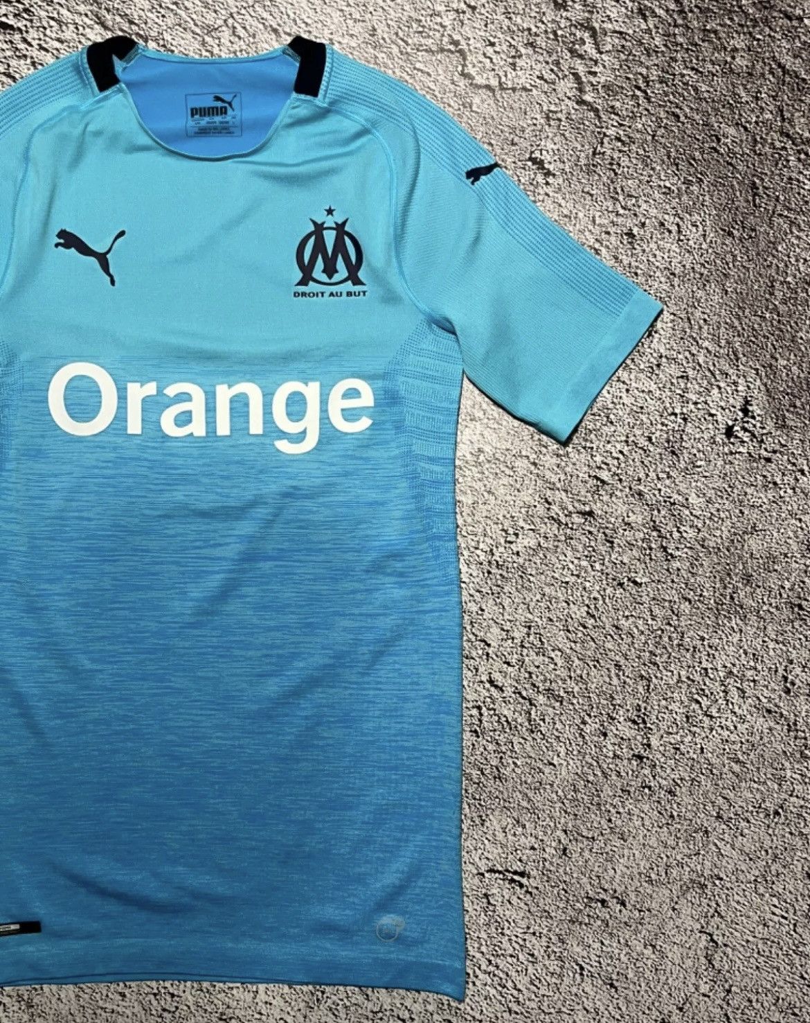 Puma OLYMPIQUE MARSEILLE 2018 2019 THIRD FOOTBALL SHIRT Size US L / EU 52-54 / 3 - 2 Thumbnail