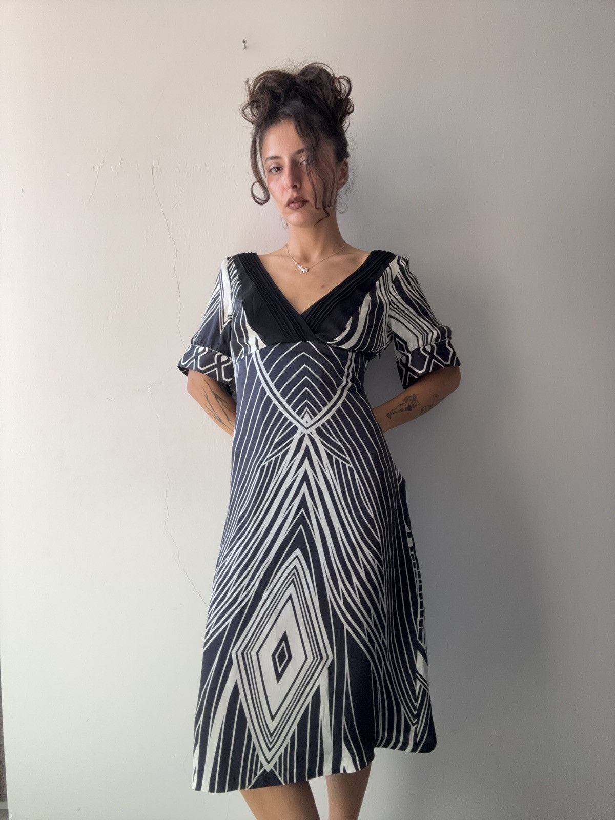 Vintage Silk dress Size S / US 4 / IT 40 - 4 Thumbnail
