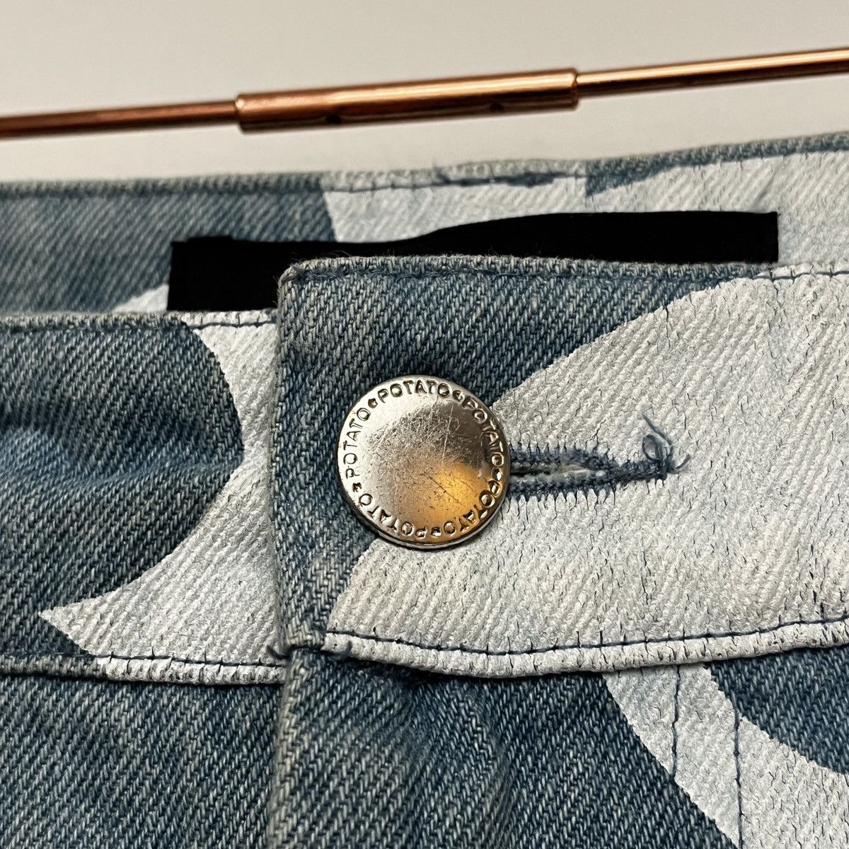 Imran Potato Imran Potato LV Logo Jeans (unisex) Size US 28 / EU 44 - 14 Thumbnail