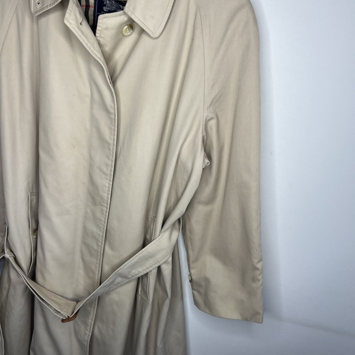 Burberry Vintage Burberry Trench Coat 90s Nova Check Beige Belted Size US S / EU 44-46 / 1 - 4 Thumbnail