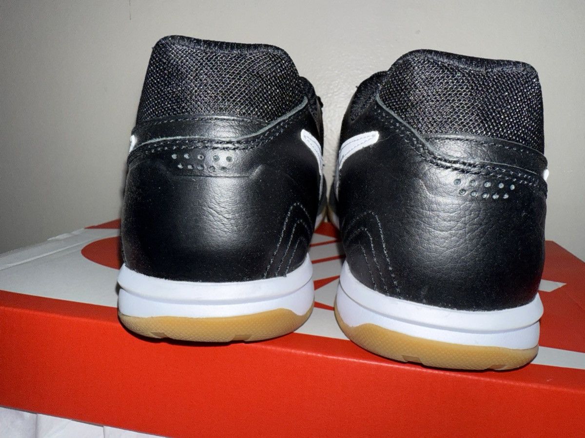 Nike Nike Gato Black/White sz9 DS New in OG Box! Never Worn! Size US 9 / EU 42 - 9 Thumbnail