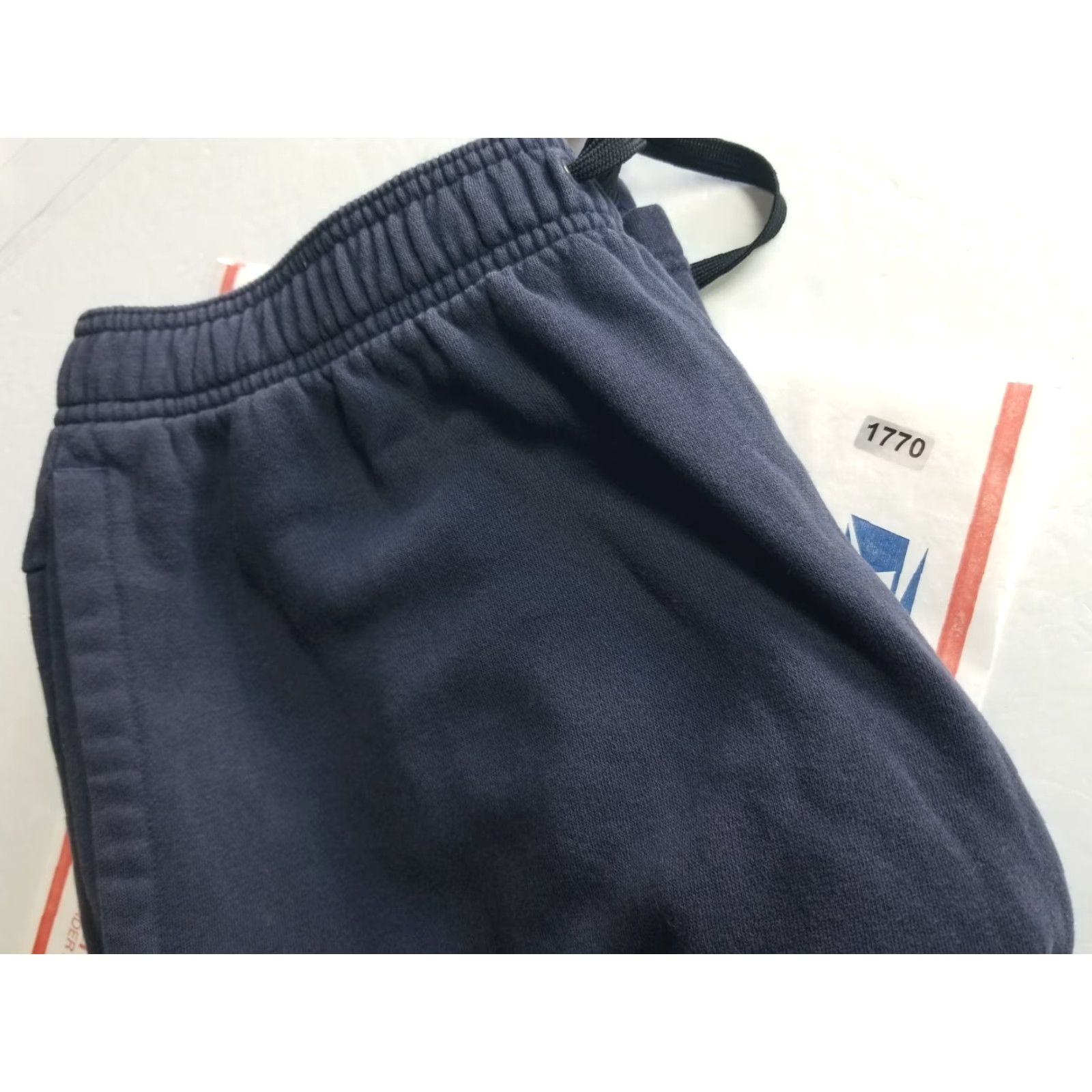 Adidas Adidas Sweat Men Activewear Shorts L Navy Blue Pockets Drawstring Size US 33 - 6 Thumbnail
