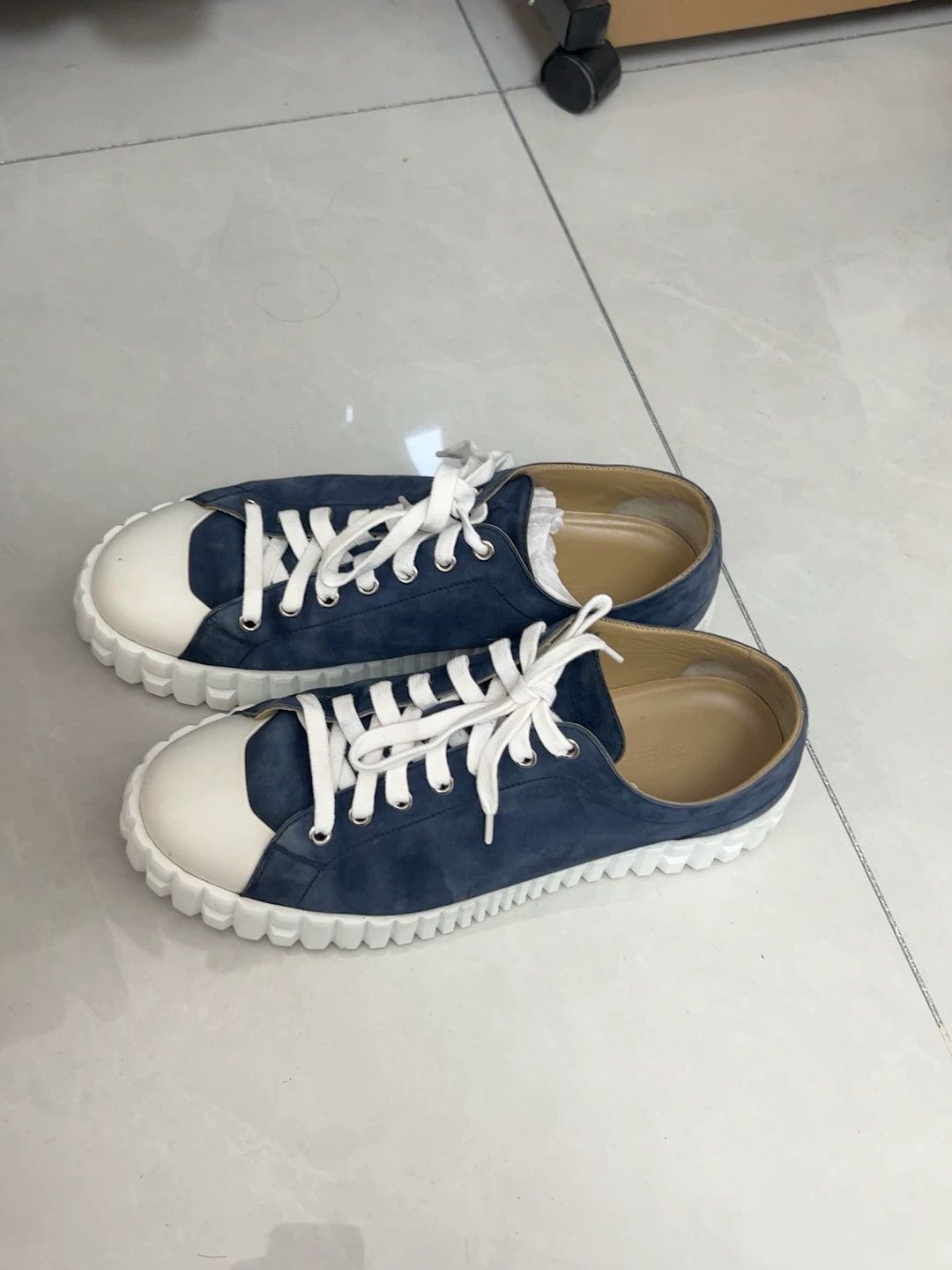 Hermes Hermès Men's 41 Shoes Size US 7.5 / EU 40-41 - 1 Thumbnail