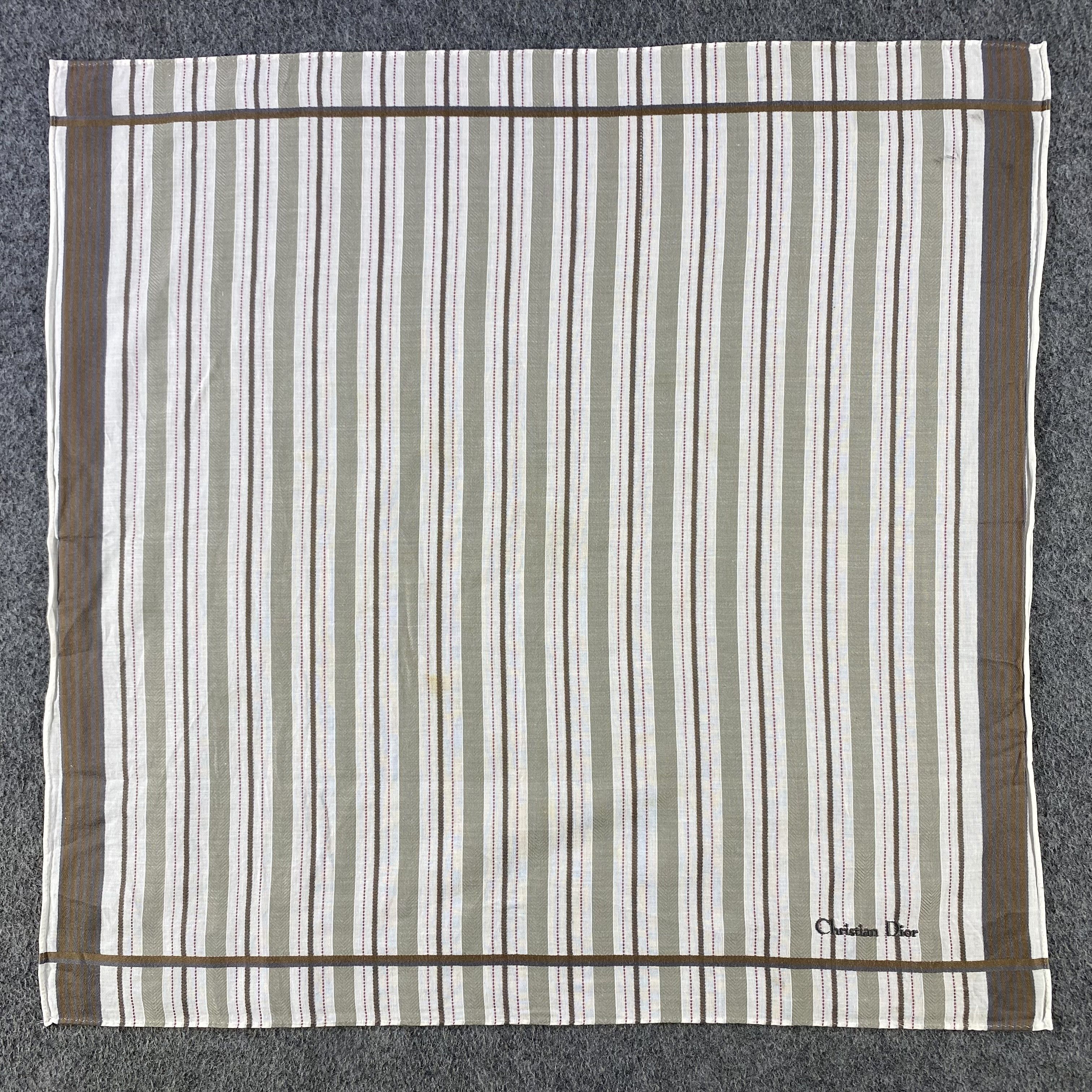Vintage Christian Dior Handkerchief/Neckerchief/Bandana HC556 Size ONE SIZE - 1 Thumbnail