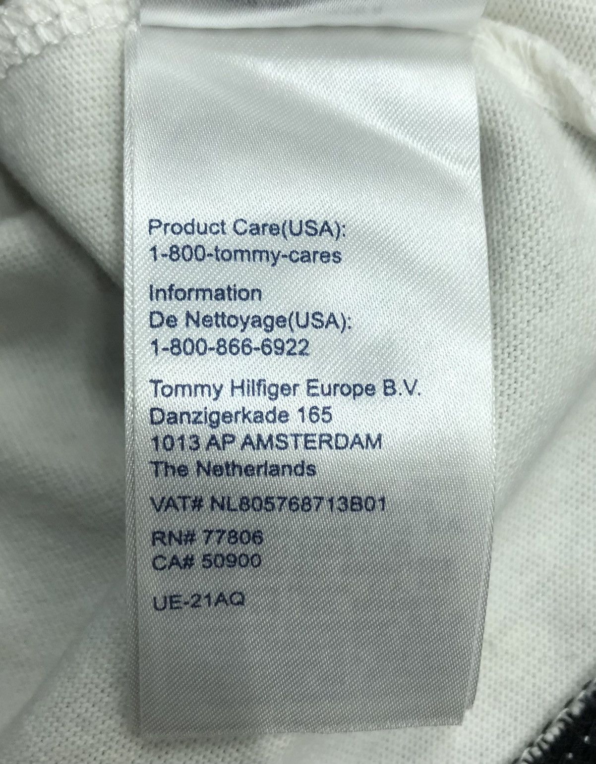 Tommy Jeans Vintage Tommy Jeans New York City T-Shirt Size US M / EU 48-50 / 2 - 14 Thumbnail
