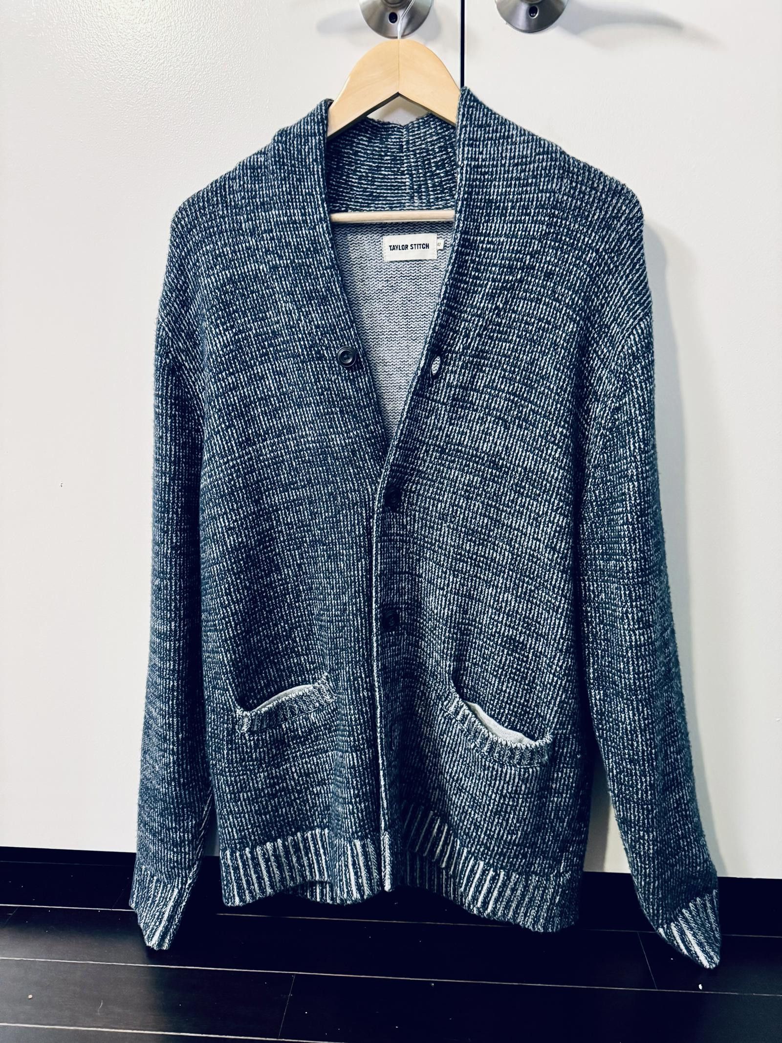 Designer The Crawford Sweater Cardigan in Marled Navy Size US L / EU 52-54 / 3 - 1 Thumbnail