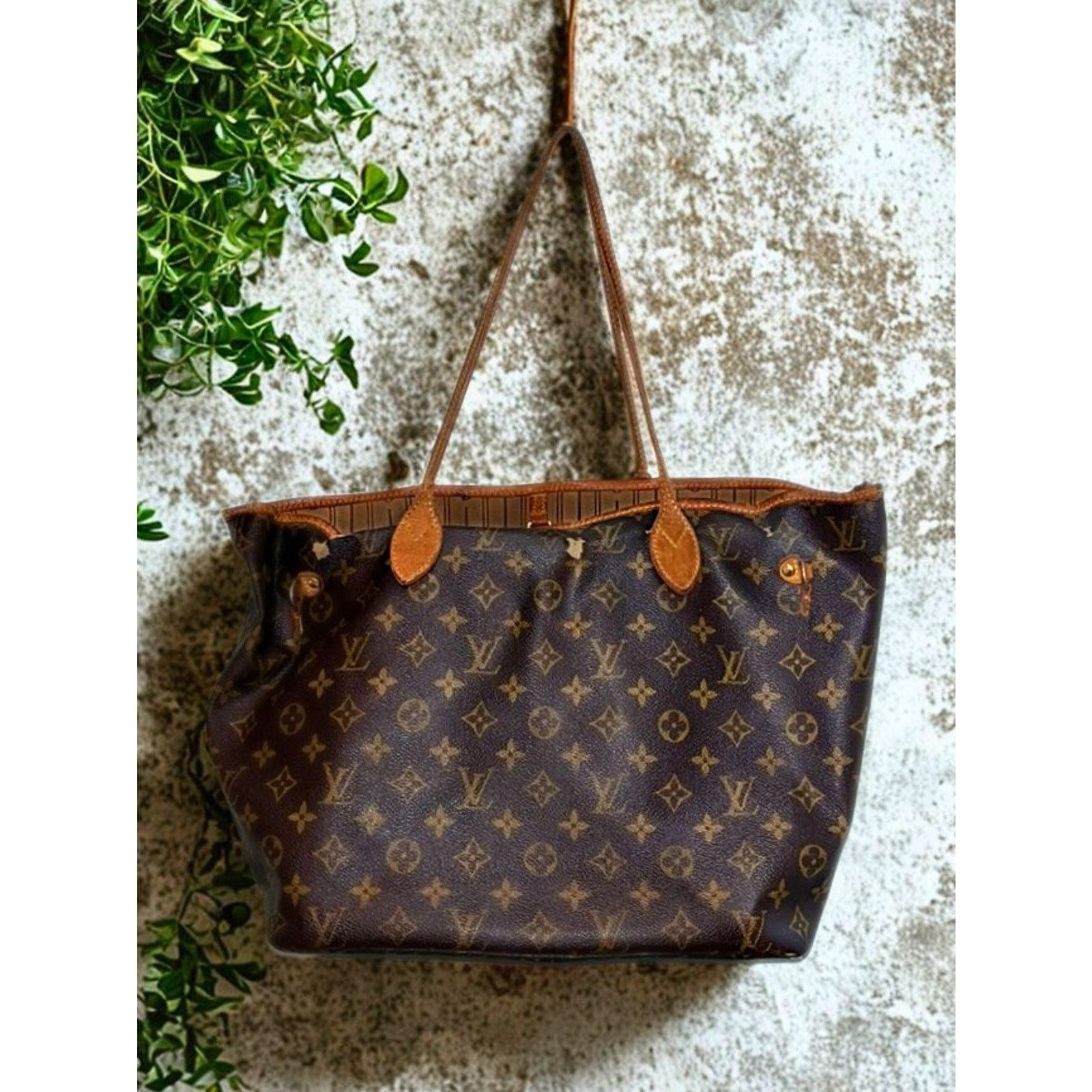Louis Vuitton Louis Vuitton Neverfull MM Monogram Tote Authentic Vintage Size ONE SIZE - 2 Thumbnail