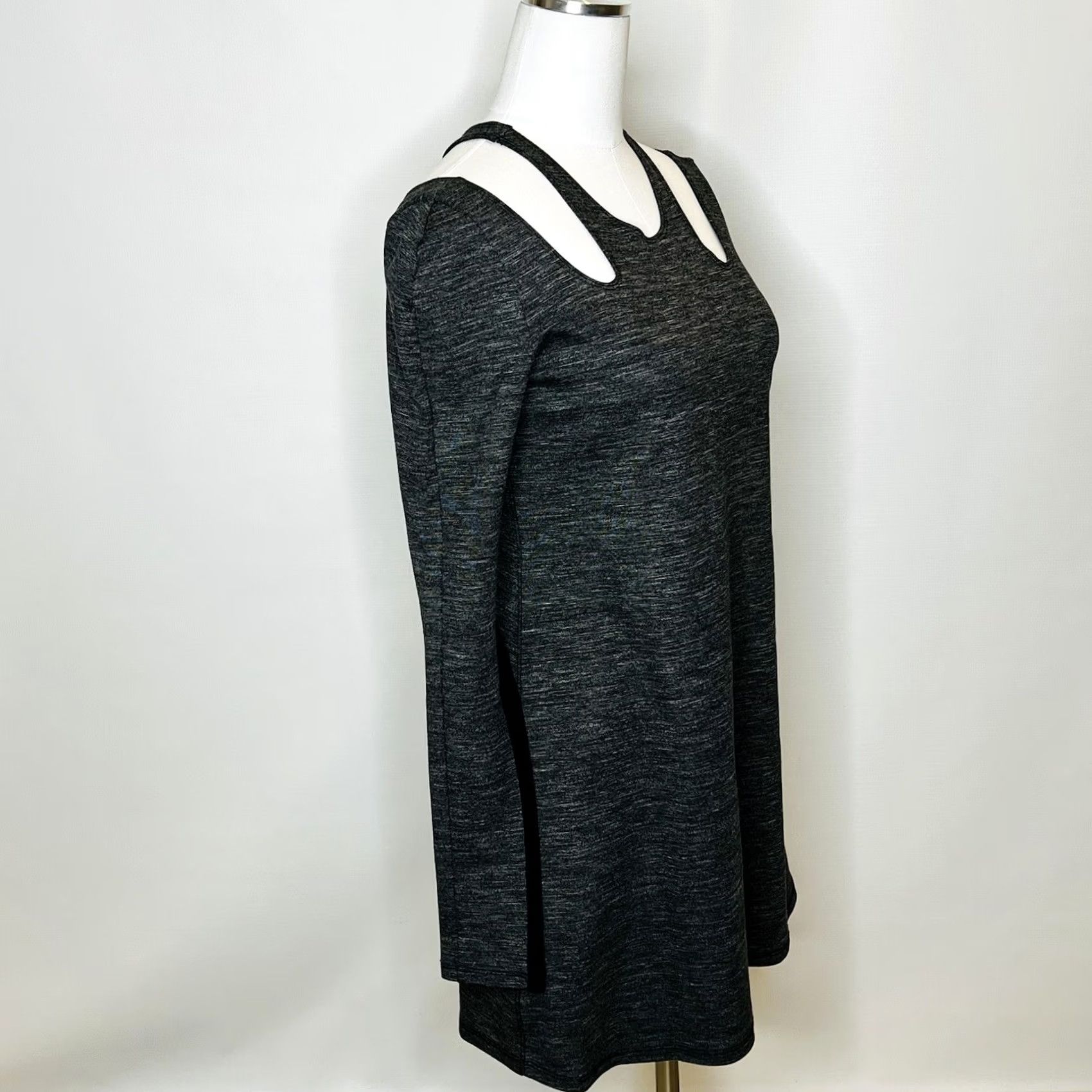 Vintage Maggie Ward Gray Mini Dress Size Medium Shoulder Cutout Fit and Flare Dress Size M / US 6-8 / IT 42-44 - 2 Thumbnail
