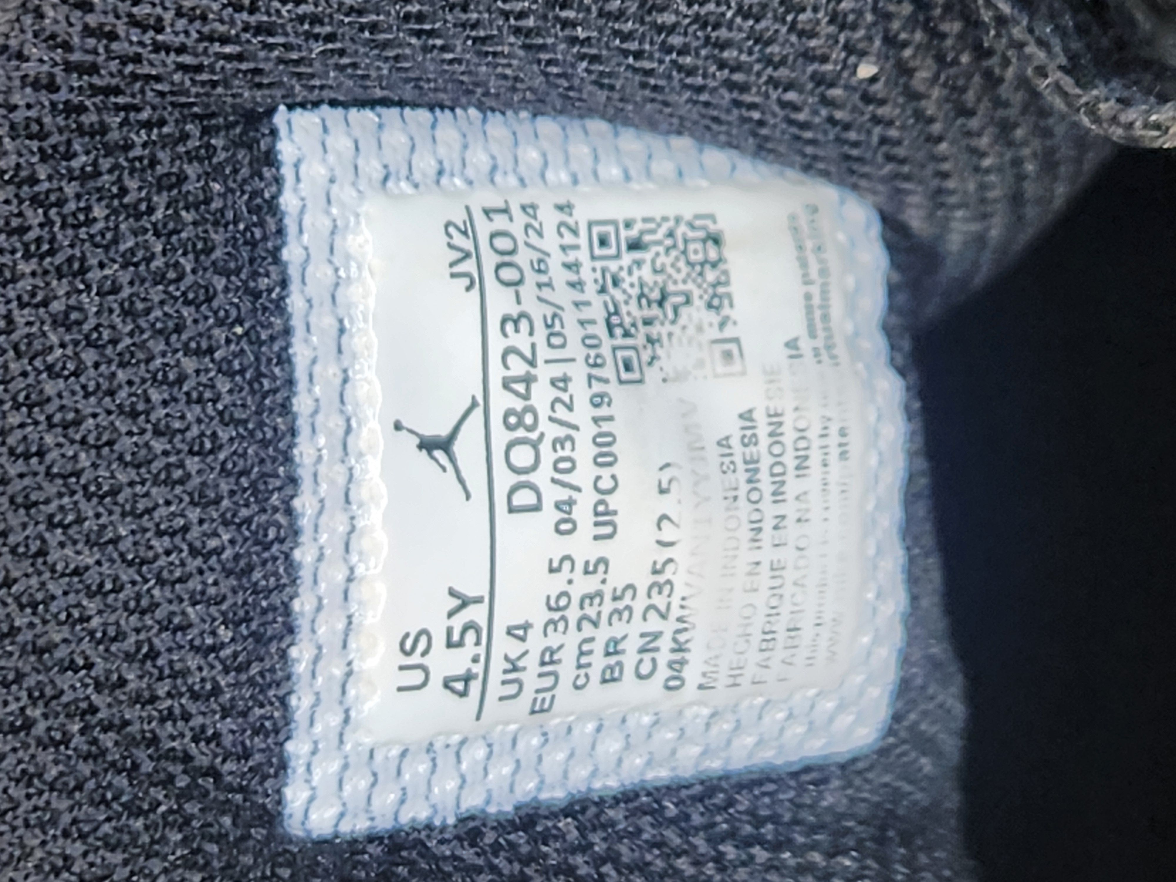 Other air jordan 1 mid gs Size US 5 / EU 37 - 9 Thumbnail