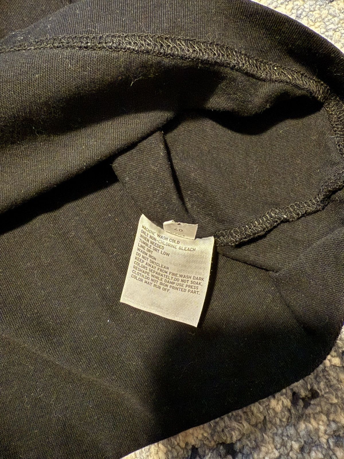Kaws × Uniqlo Uniqlo x Kaws Black Tee Size US XL / EU 56 / 4 - 3 Thumbnail