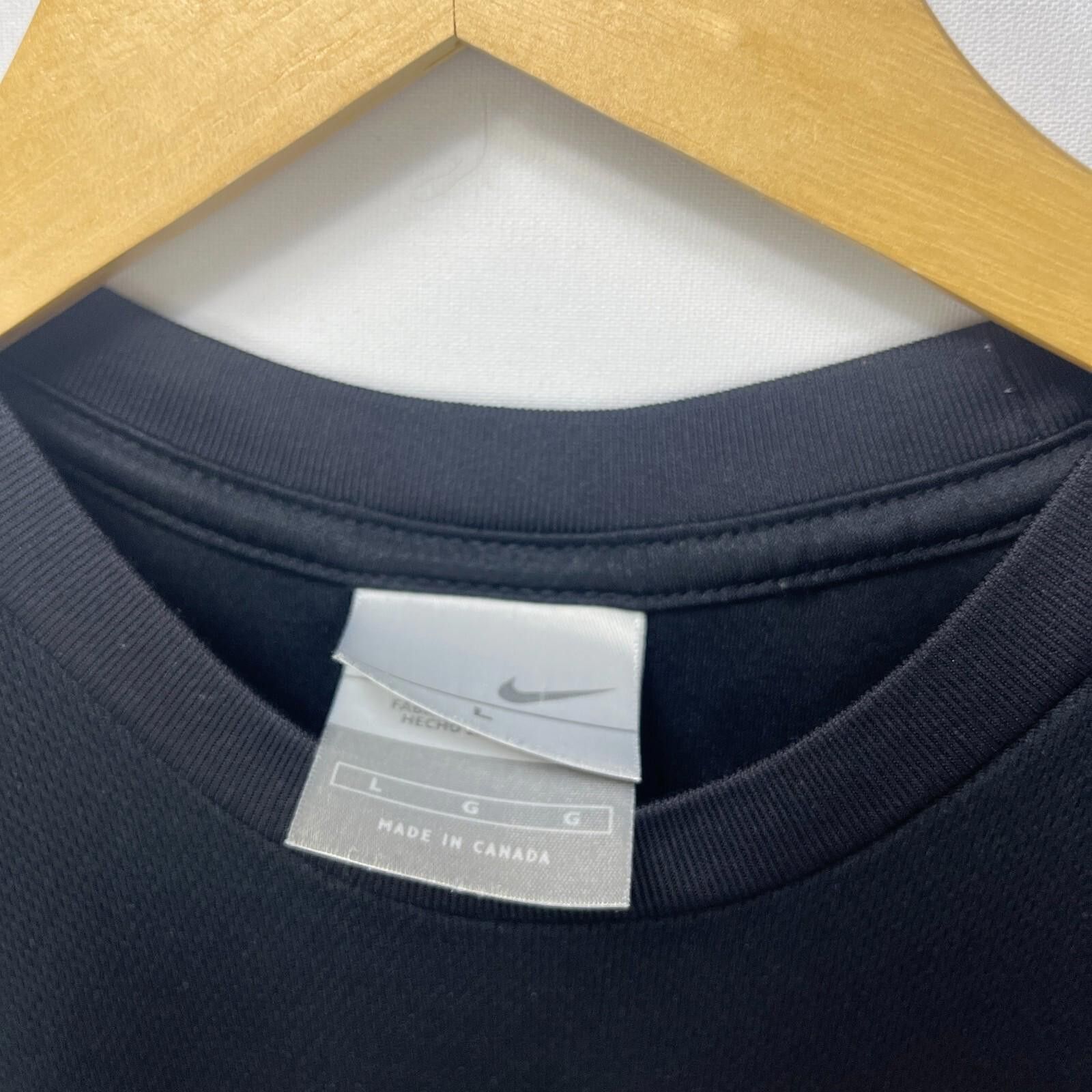 Nike Vintage Y2K Nike Mini Swoosh Essential T-Shirt Style Large Size US L / EU 52-54 / 3 - 4 Thumbnail