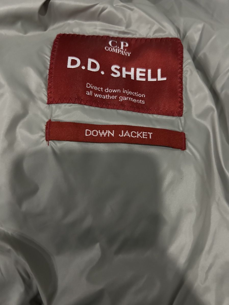 C.P. Company C.P. Company DD Shell Puffer Size US M / EU 48-50 / 2 - 7 Thumbnail