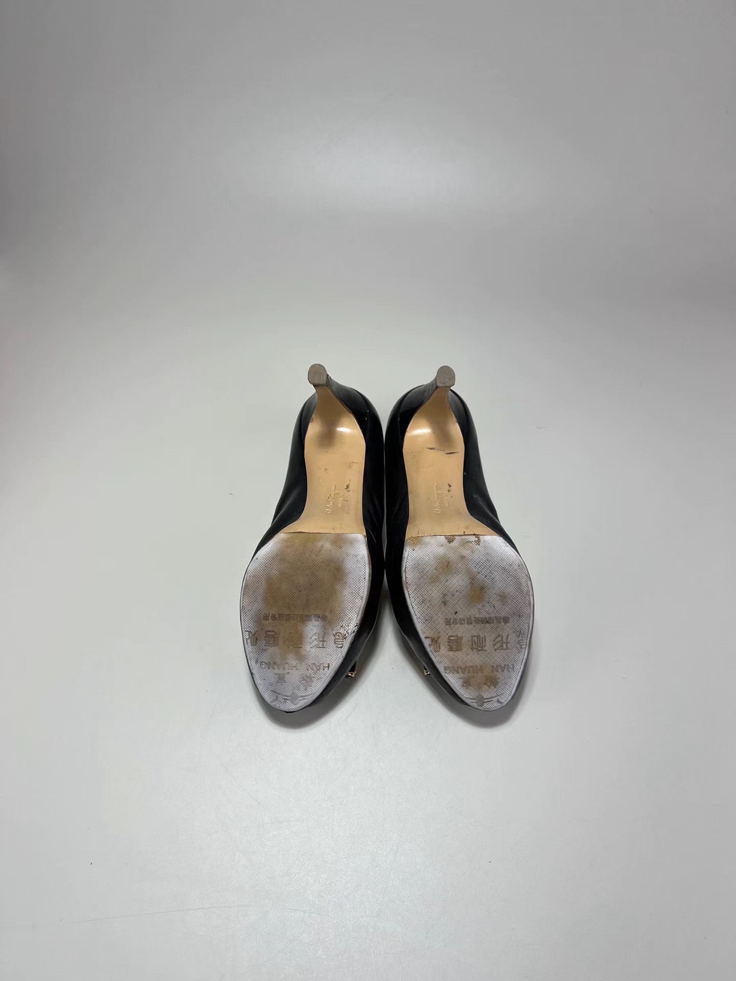 Salvatore Ferragamo FERRAGAMO Metal Bow Peep-Toe Heels Size US 6.5 / IT 36.5 - 5 Thumbnail