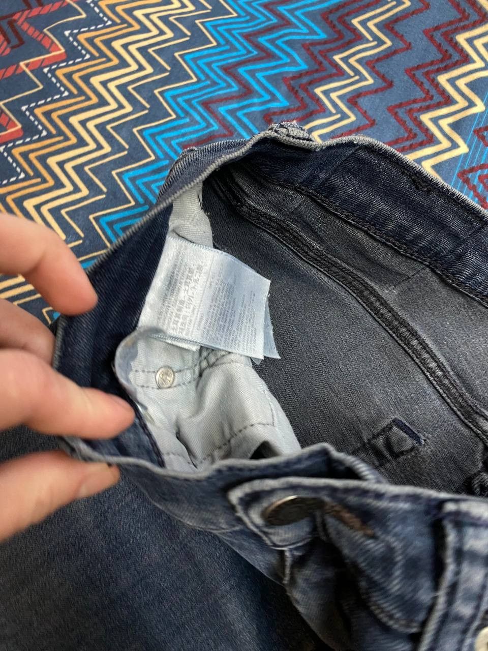 Levi's Distressed jeans pants w32 Levi's Y2K vintage streetwear Size US 32 / EU 48 - 2 Thumbnail