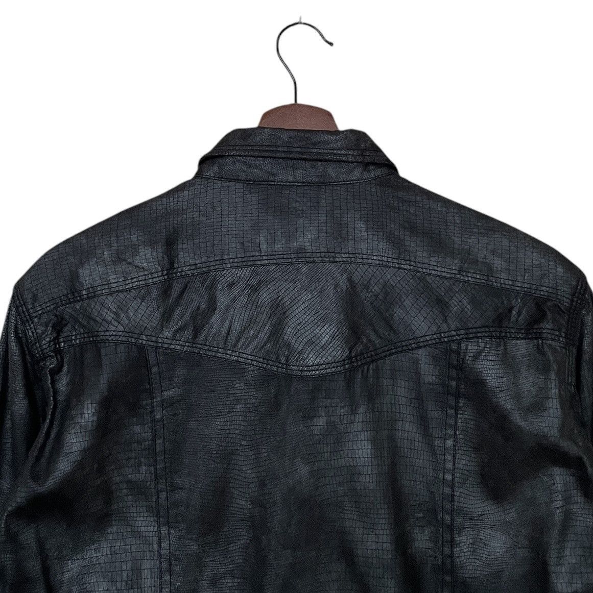 Nicole Club Vintage Japanese Brand Nicole Club Snake Skin Shirt 2000s Size US M / EU 48-50 / 2 - 4 Thumbnail
