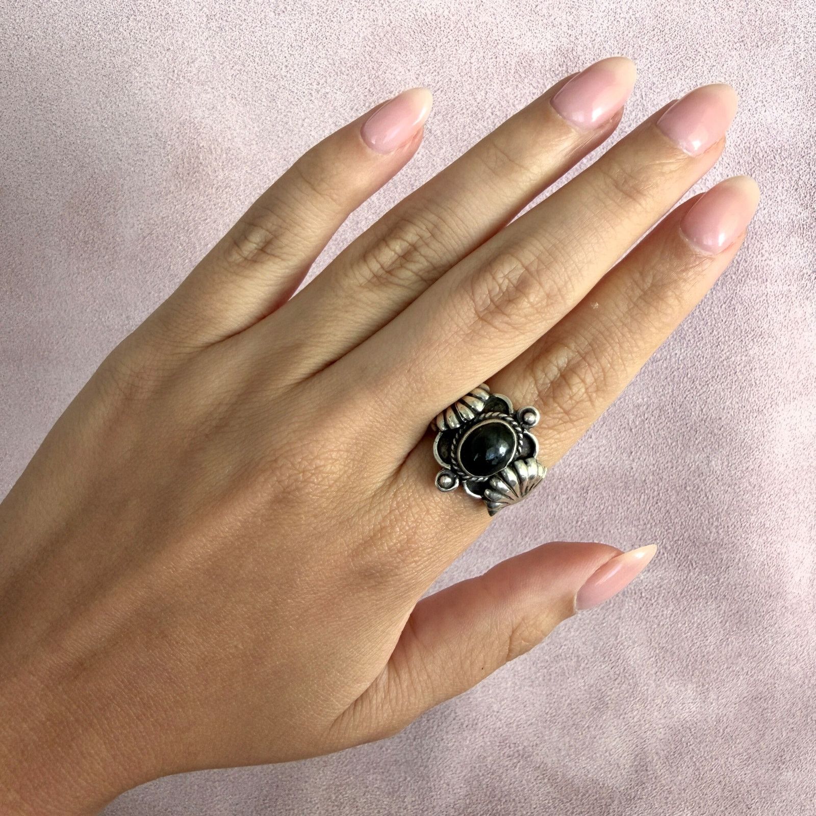 Sterling Silver sterling silver vintage braided onyx shell ring size 6.75 Size ONE SIZE - 2 Thumbnail