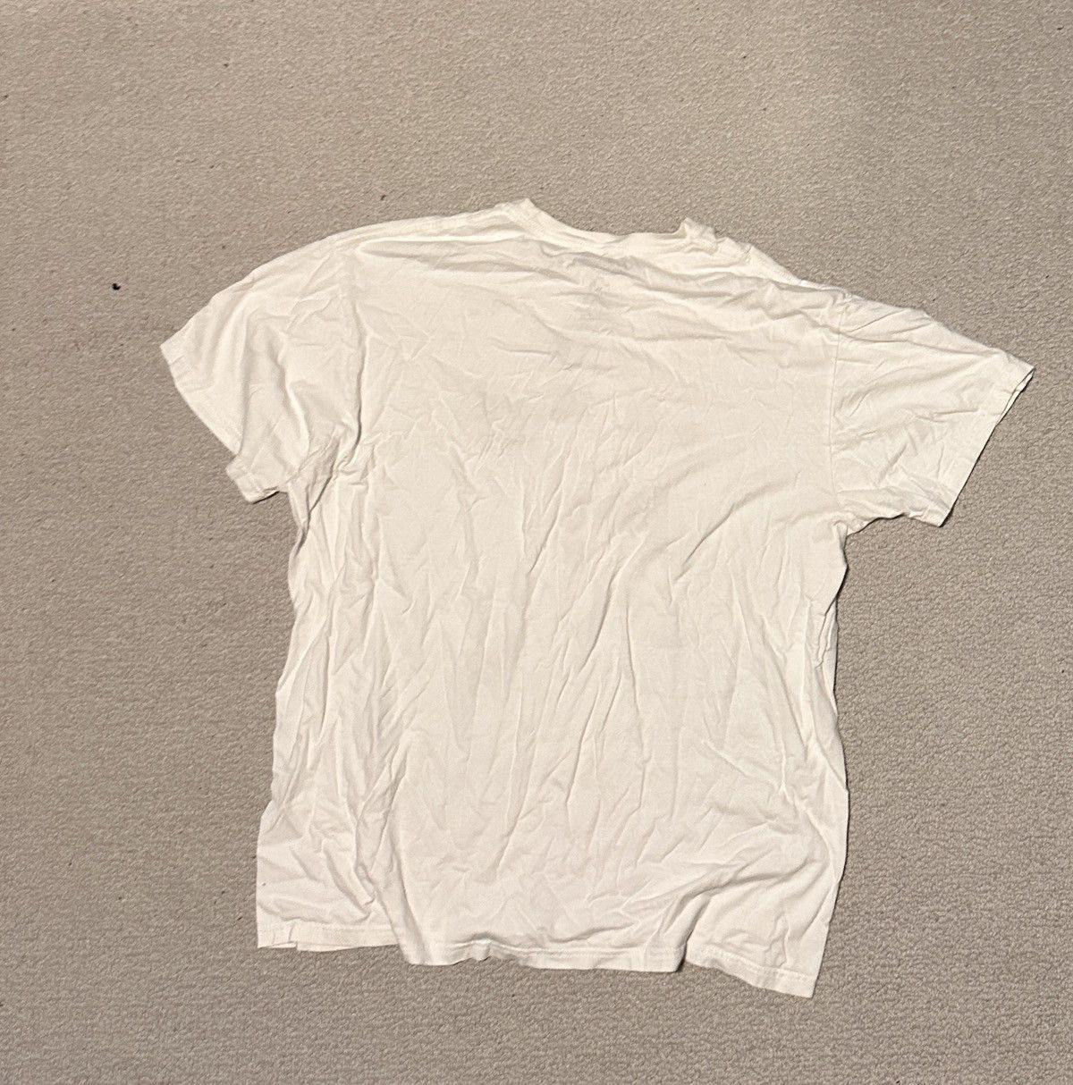 Disney White Mickey bubblegum T-shirt Size US XL / EU 56 / 4 - 2 Thumbnail