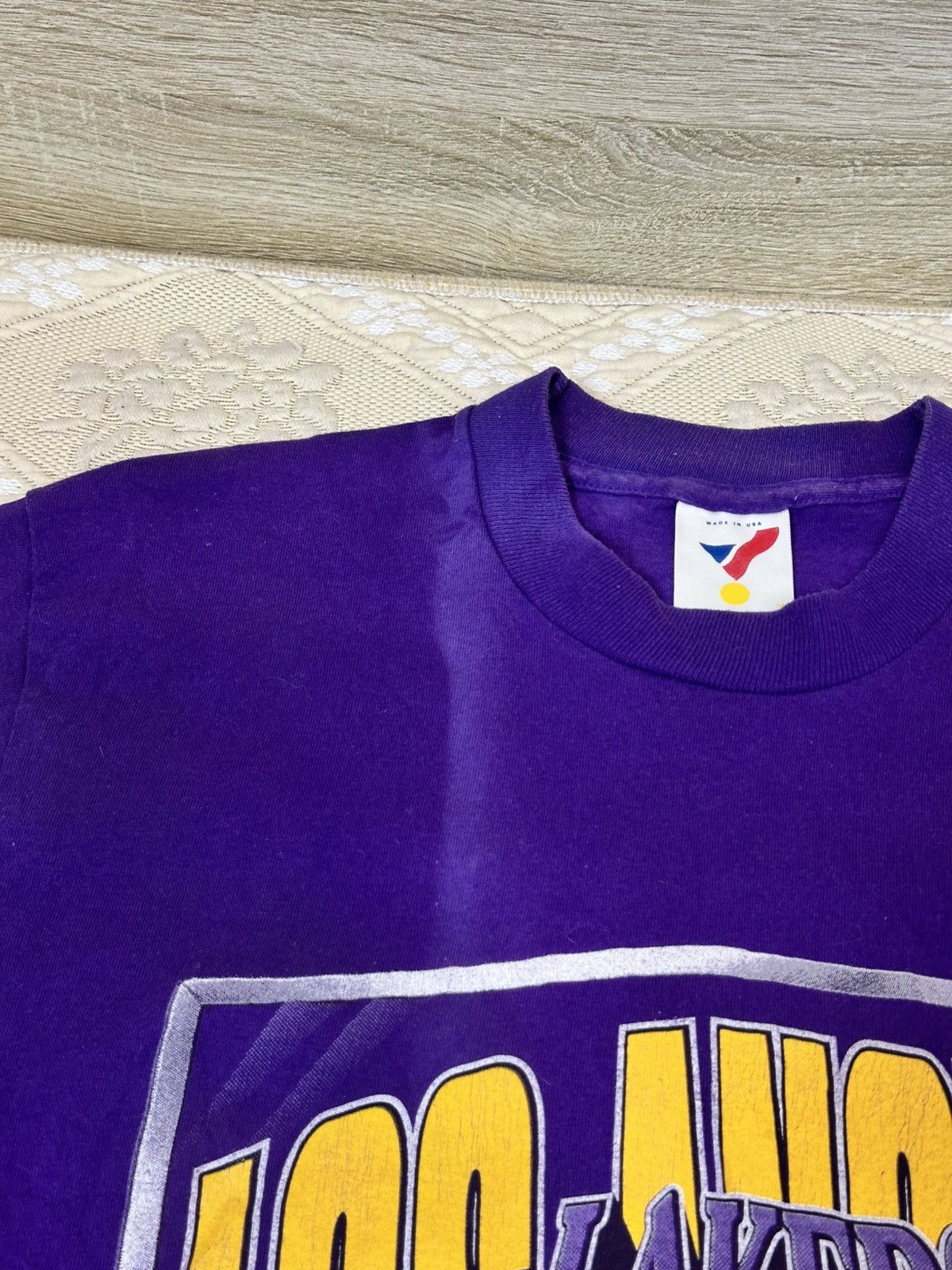 NBA 🔥 90s Lakers Los Angeles NBA Basketball Vintage T Shirt USA Size US L / EU 52-54 / 3 - 9 Thumbnail