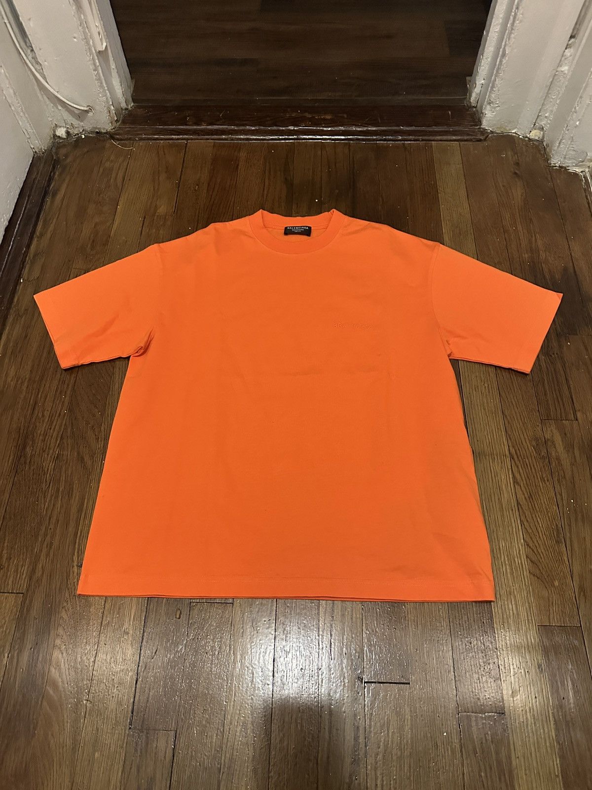 Balenciaga Brand new with tags Balenciaga small logo Size US XS / EU 42 / 0 - 1 Thumbnail