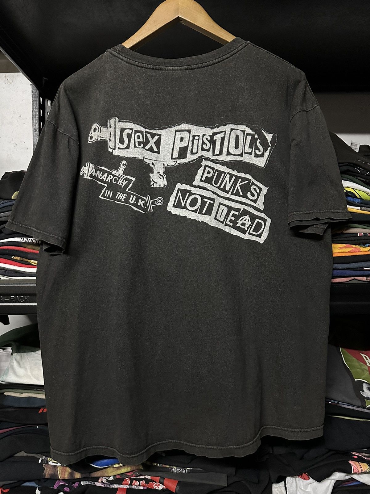 Band Tees Vintage Sex Pistols Punk Not Dead Sun Faded Tee Size US XL / EU 56 / 4 - 10 Thumbnail