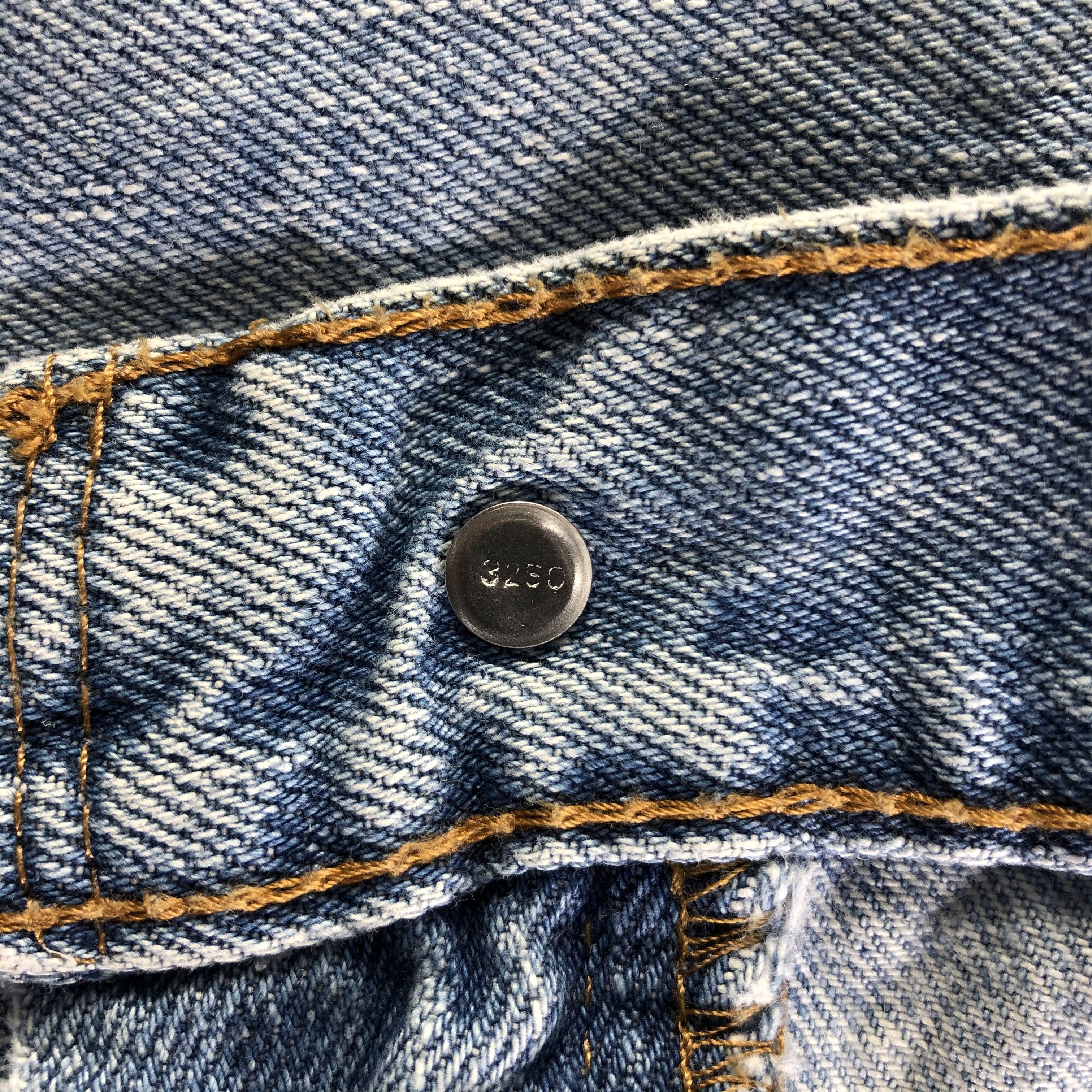 Levi's Vintage Blue Wash Levis 505 Jeans-J4419 Size US 37 - 9 Thumbnail