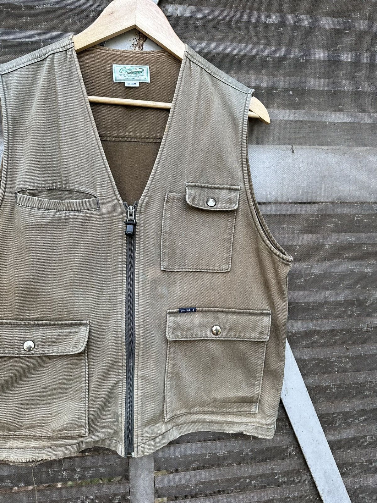 Vintage Vintage THRASHED Crocodile Classic Vests Size US M / EU 48-50 / 2 - 5 Thumbnail