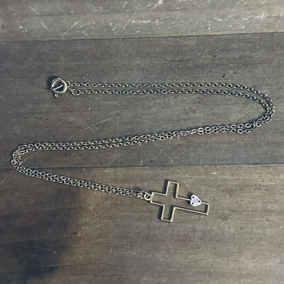 Vintage Vintage outlined cross pendant necklace Size ONE SIZE - 2 Thumbnail