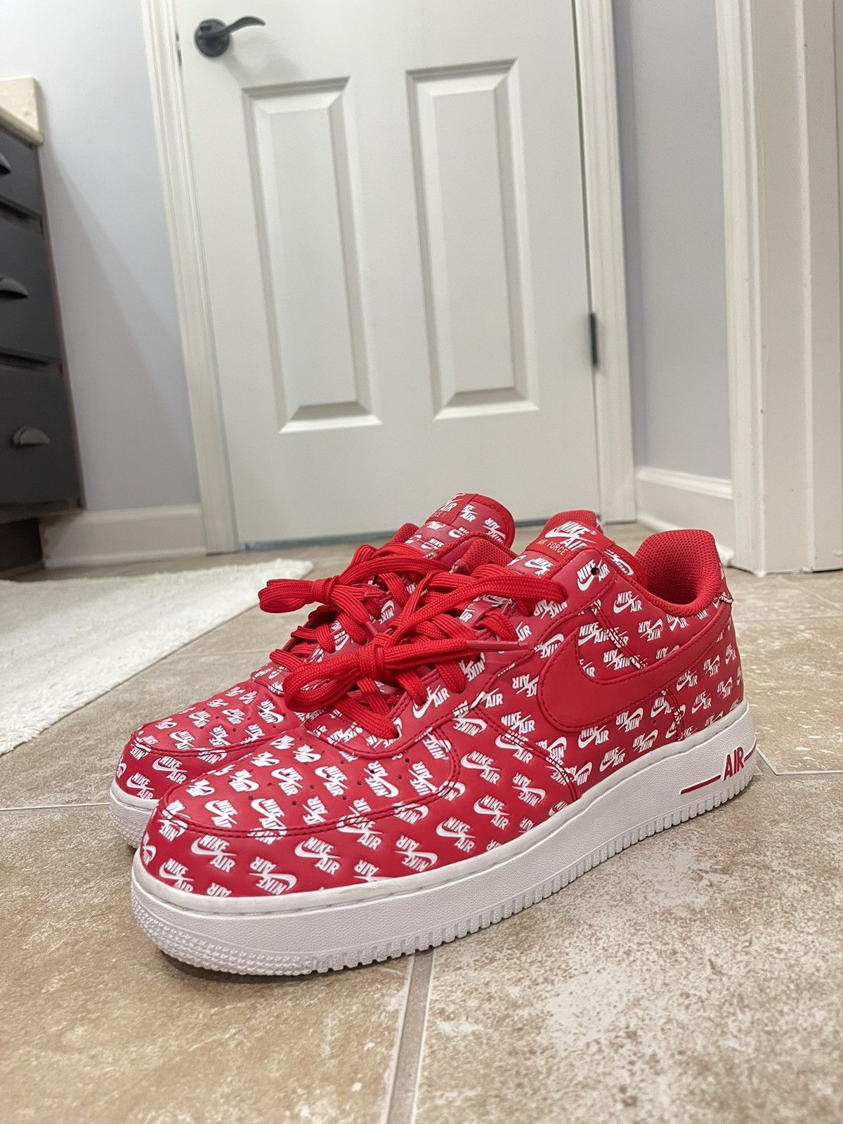 Nike Nike Air Force One Size US 11 / EU 44 - 2 Thumbnail