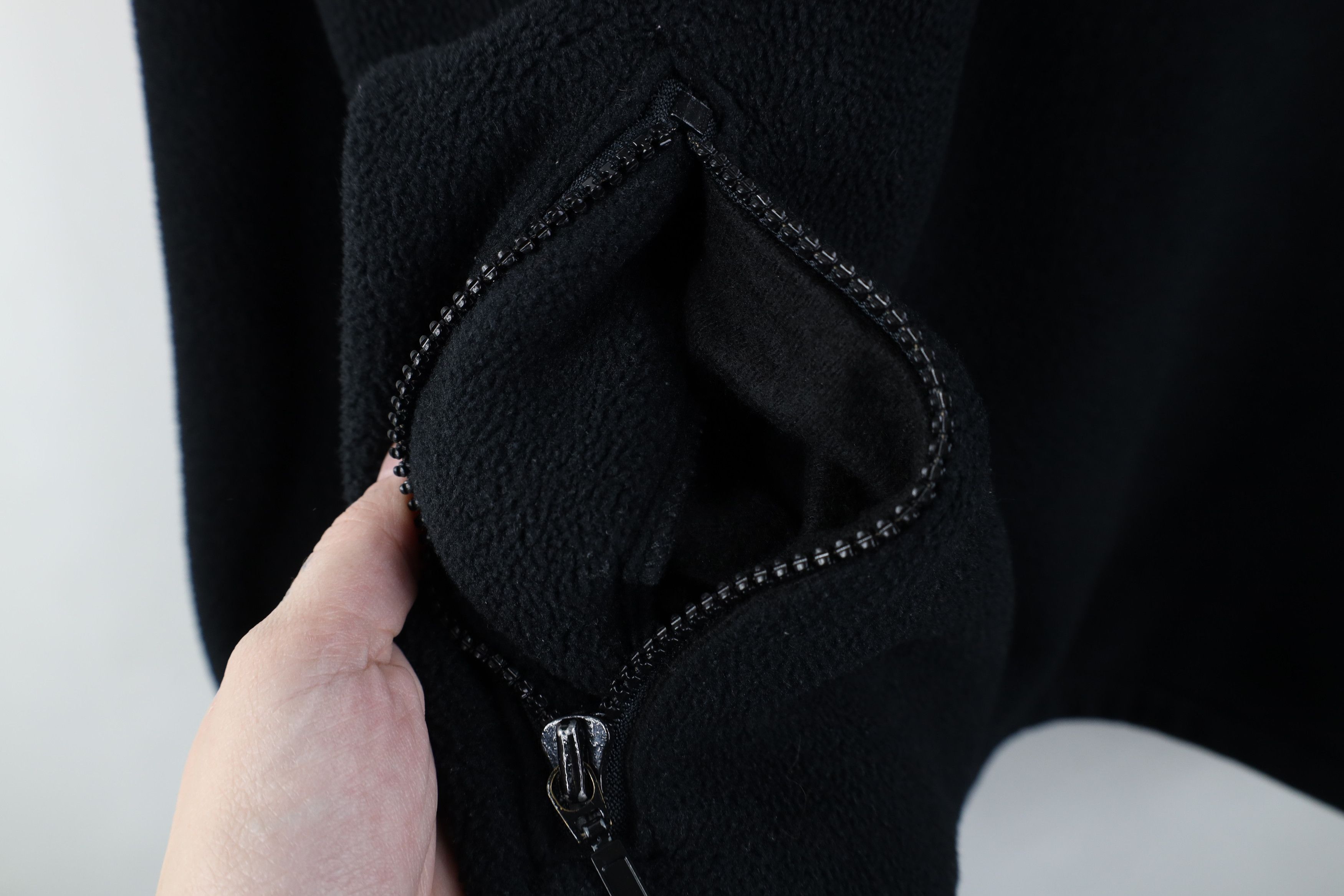 Eddie Bauer Vintage 90s Eddie Bauer Spell Fleece Half Zip Sweater Black Size XL / US 12-14 / IT 48-50 - 5 Thumbnail