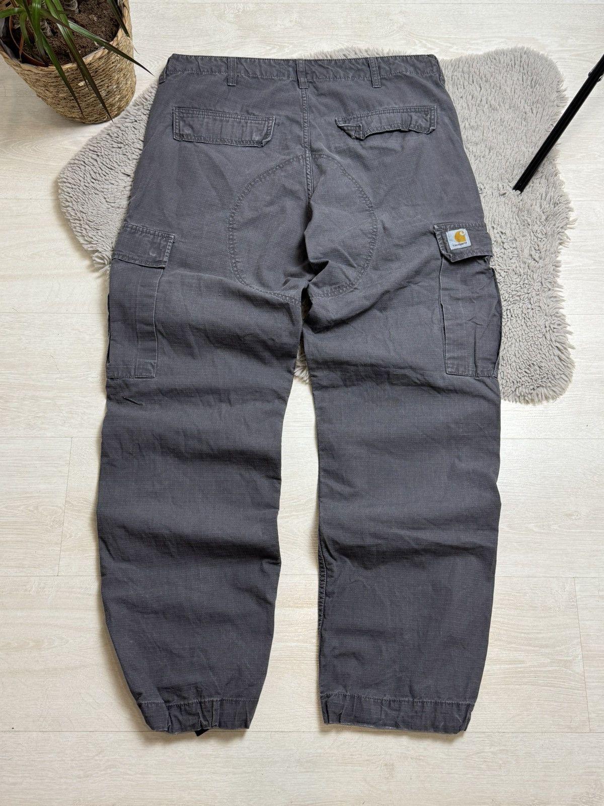 Carhartt × Vintage Carhartt vintage cargo baggy pants Center logo multi pocket Size US 34 / EU 50 - 1 Thumbnail